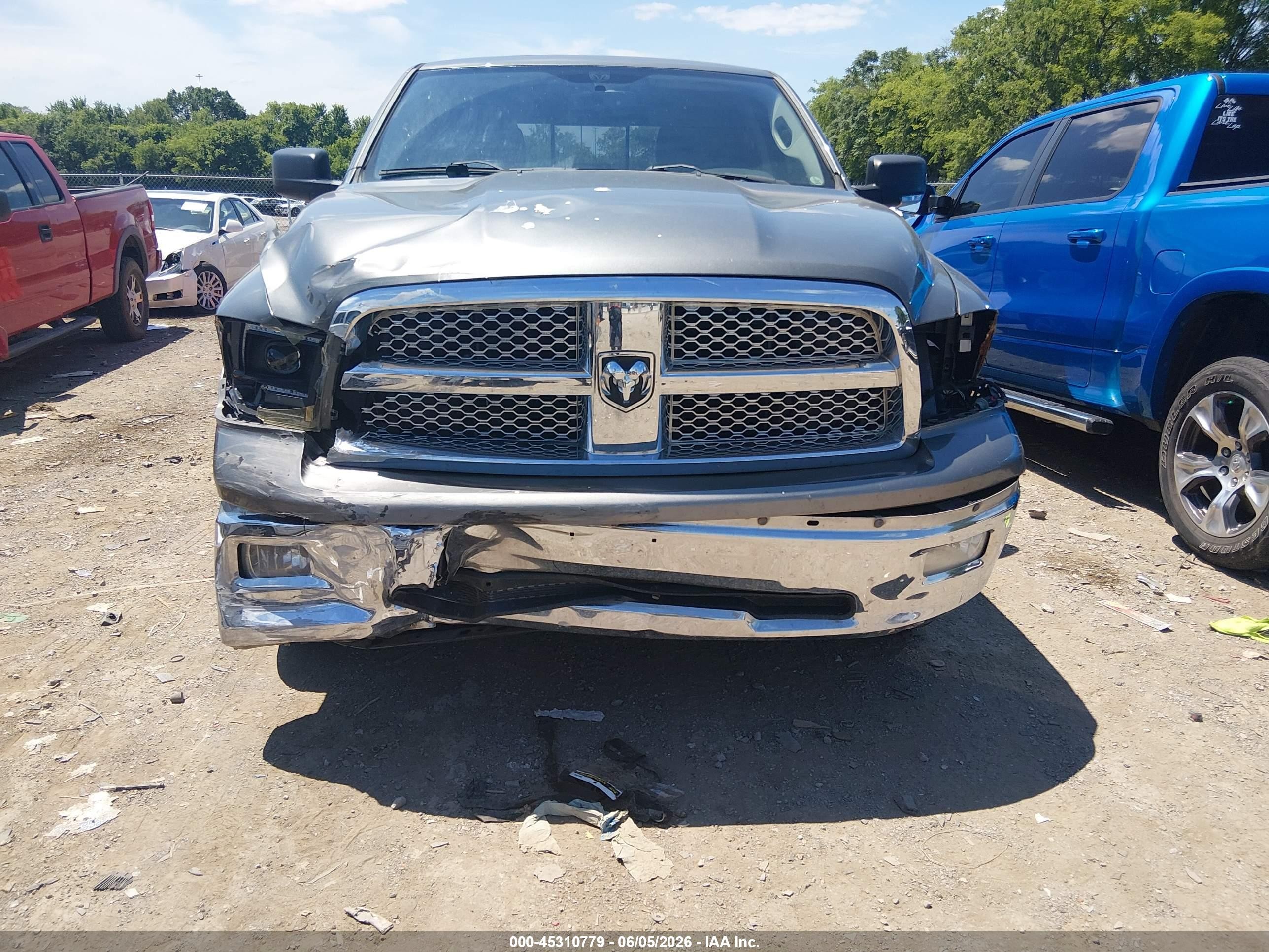 2012 Ram 1500 Laramie Gray vin: 1C6RD7JT7CS285812