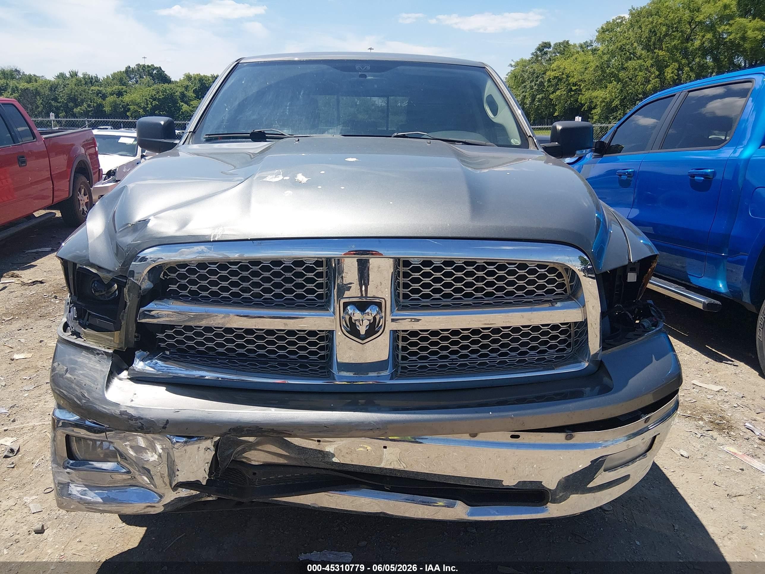 2012 Ram 1500 Laramie Gray vin: 1C6RD7JT7CS285812