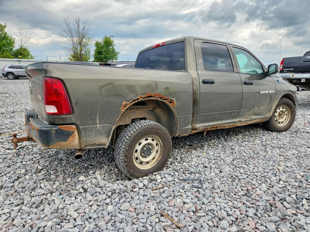 2012 Dodge Ram 1500 St Зеленый vin: 1C6RD7KP3CS178211