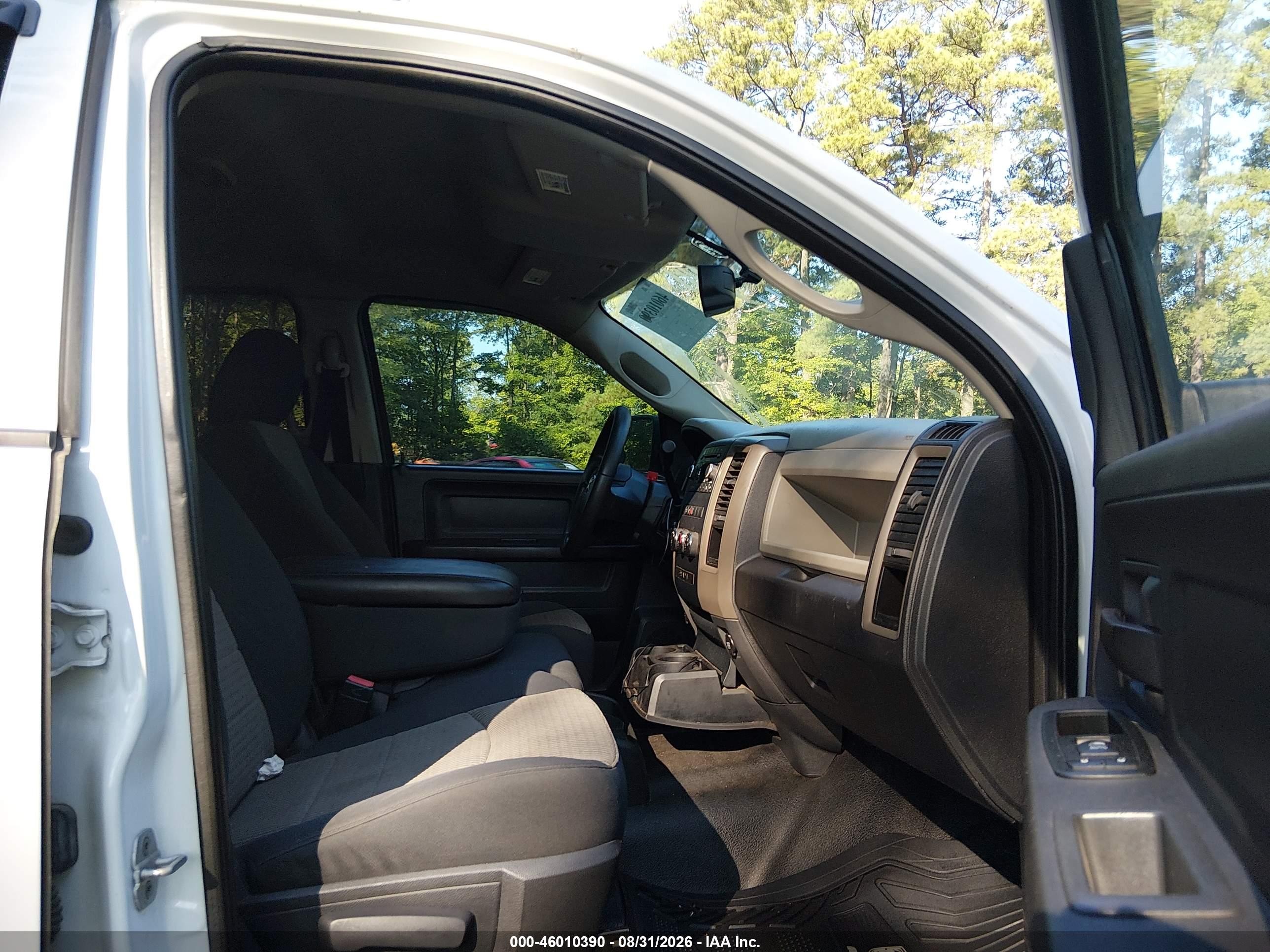 2012 Ram 1500 Tradesman White vin: 1C6RD7KP7CS289215