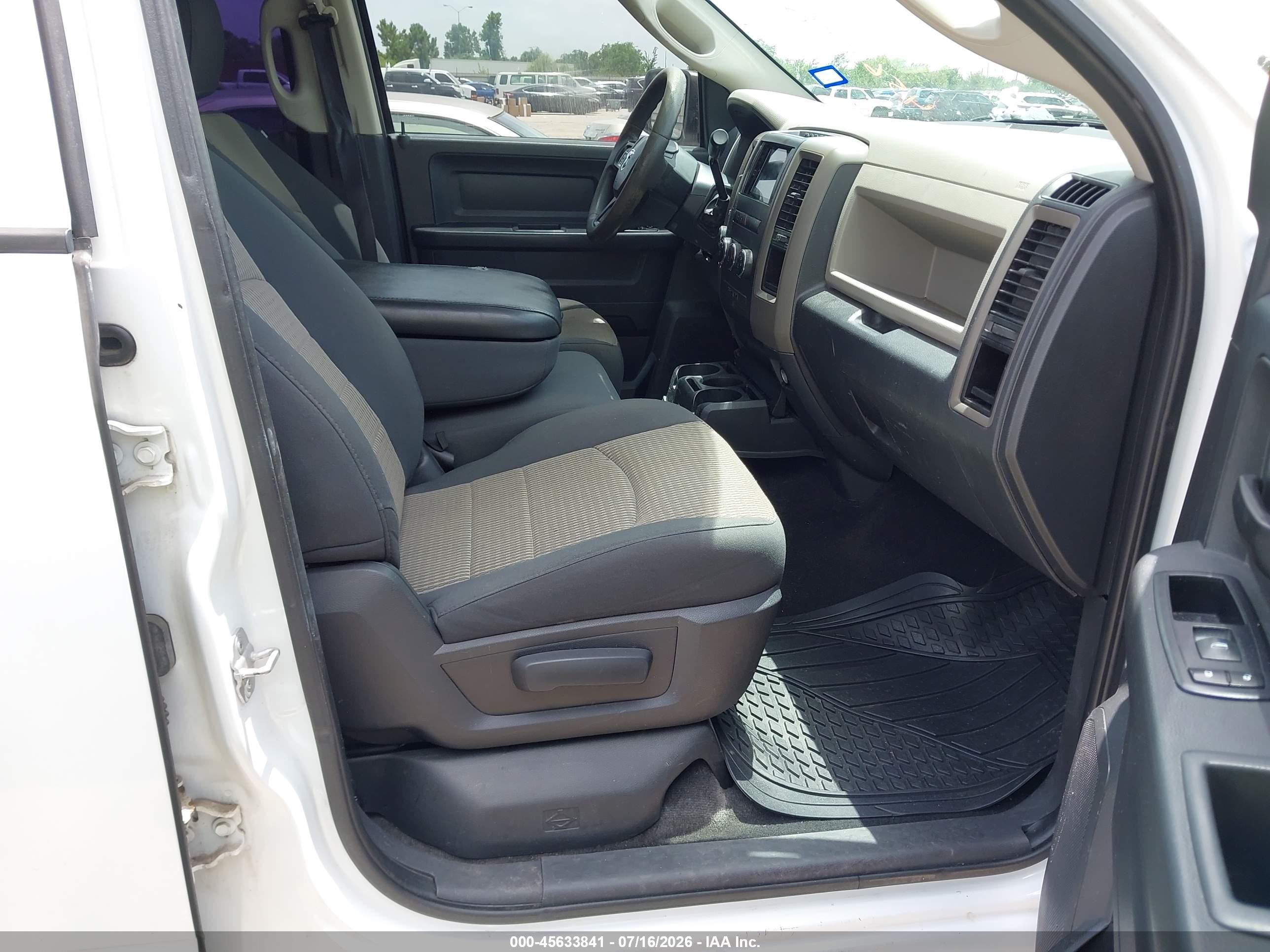 2012 Ram 1500 Express White vin: 1C6RD7KT0CS274388