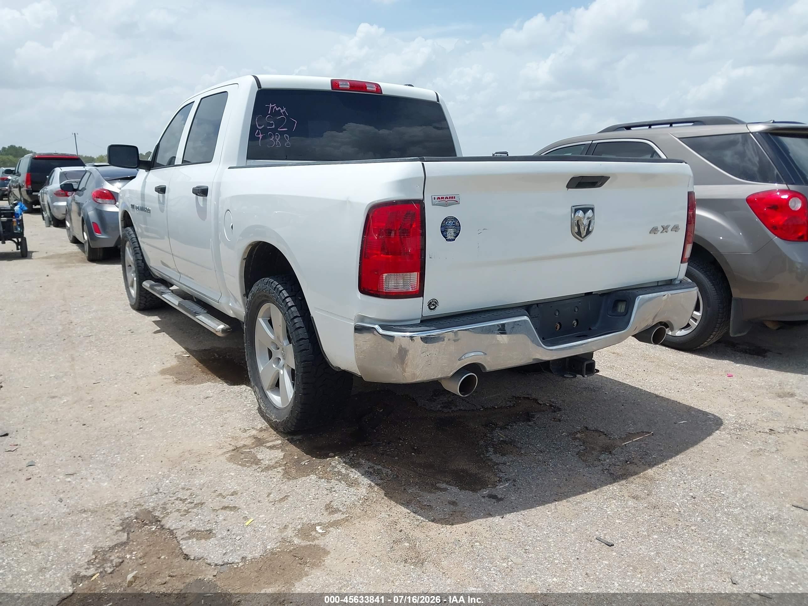 2012 Ram 1500 Express White vin: 1C6RD7KT0CS274388