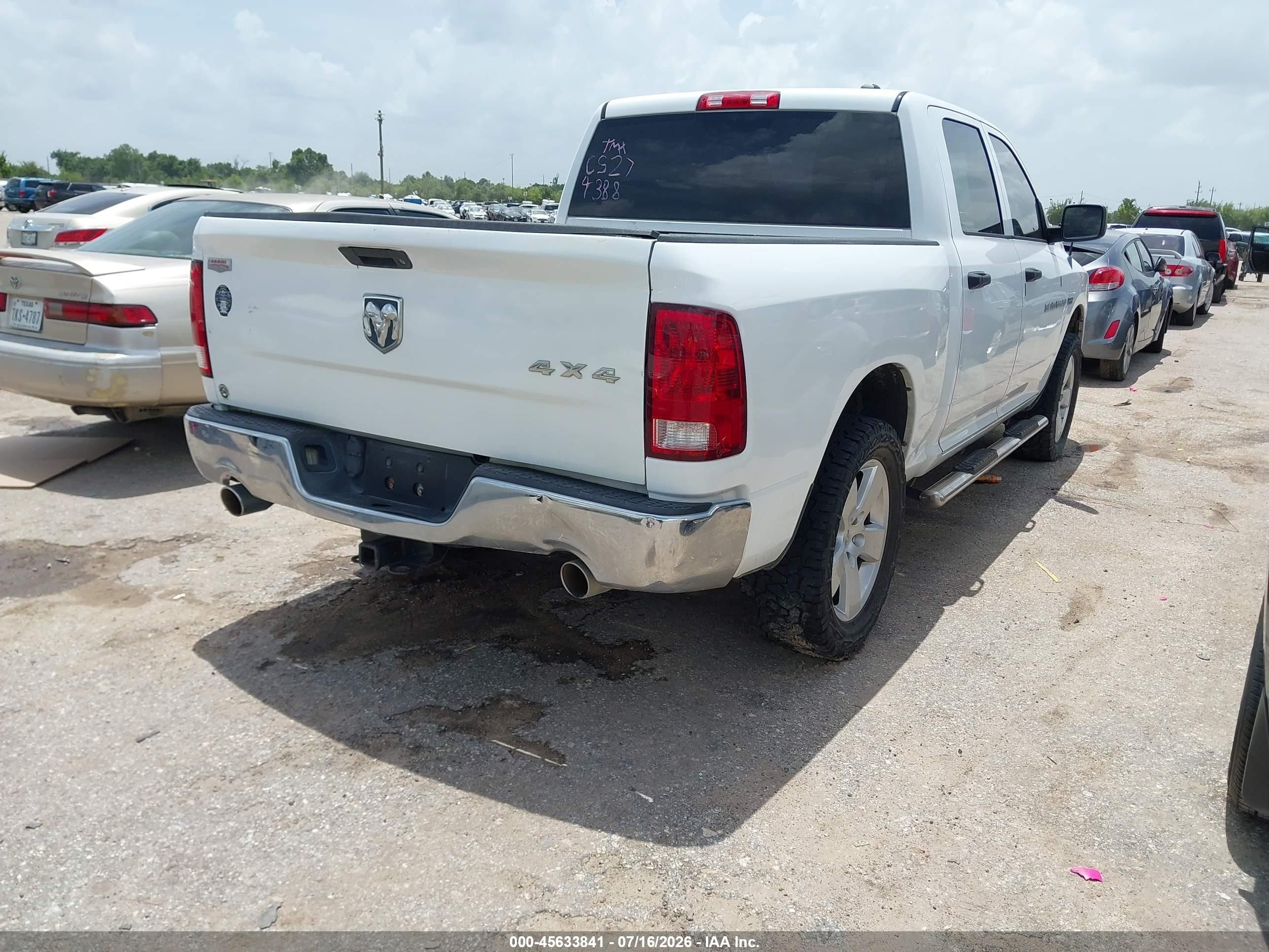 2012 Ram 1500 Express White vin: 1C6RD7KT0CS274388