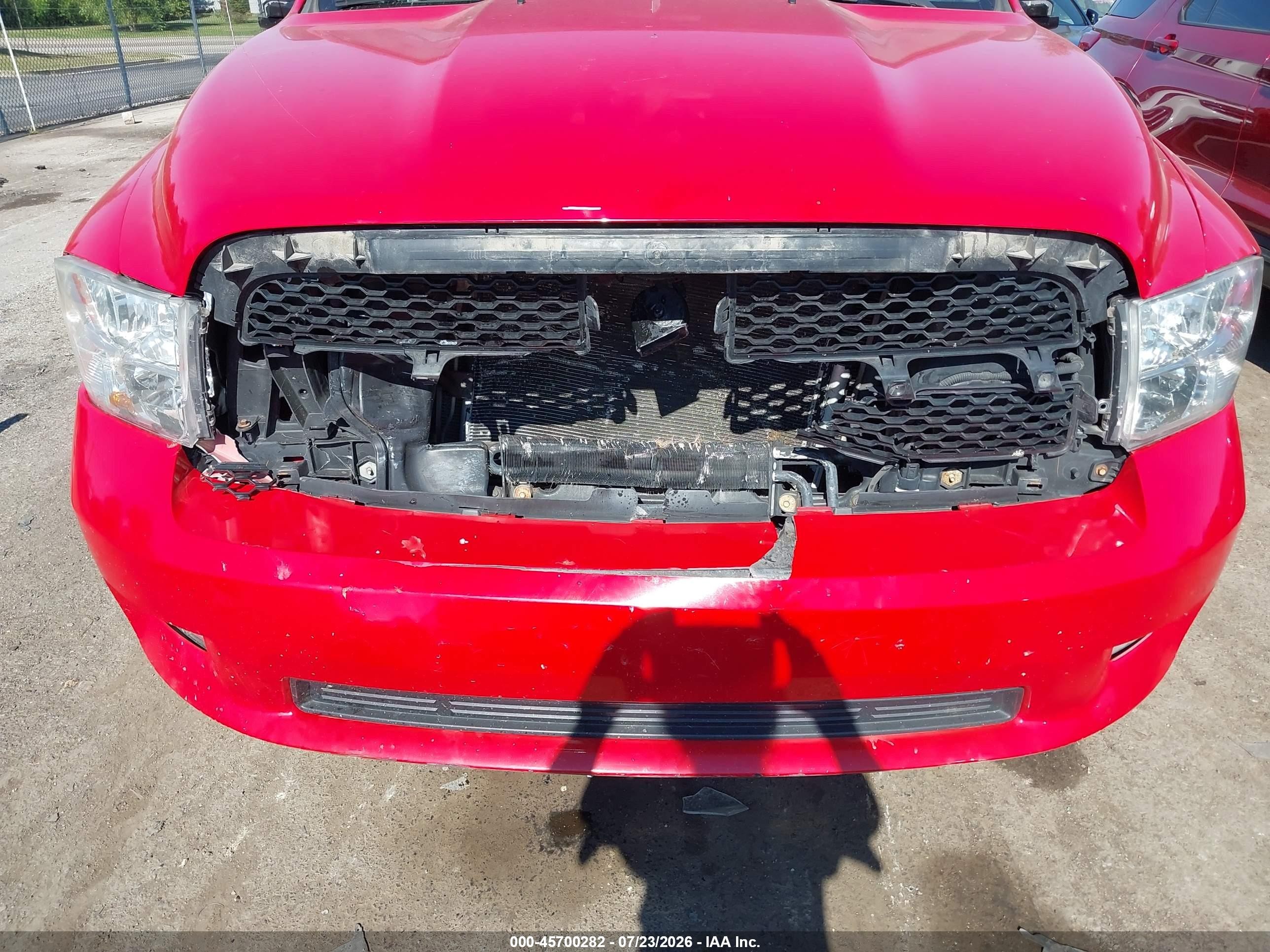 2012 Ram 1500 Express Red vin: 1C6RD7KT3CS234371