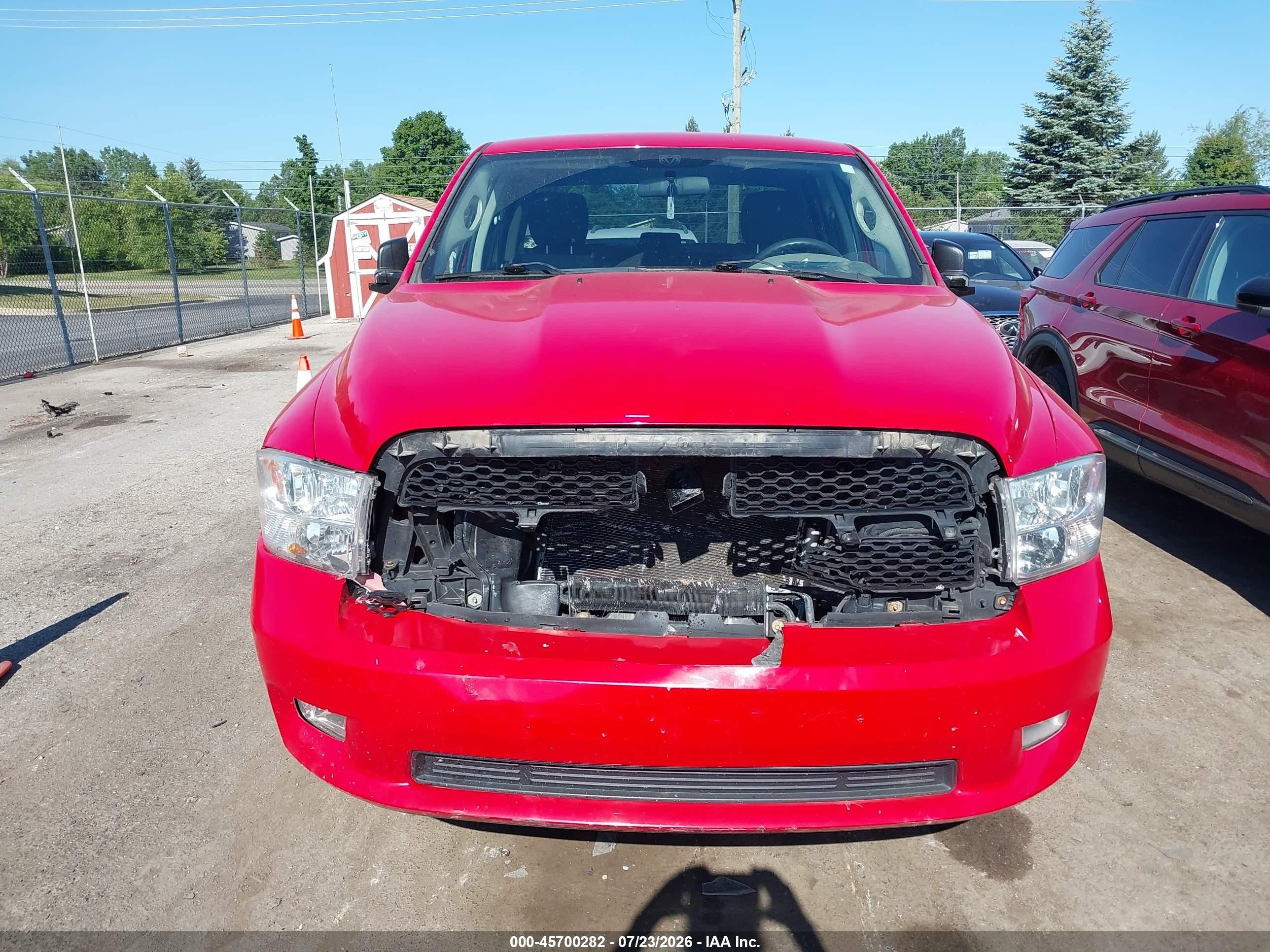 2012 Ram 1500 Express Red vin: 1C6RD7KT3CS234371