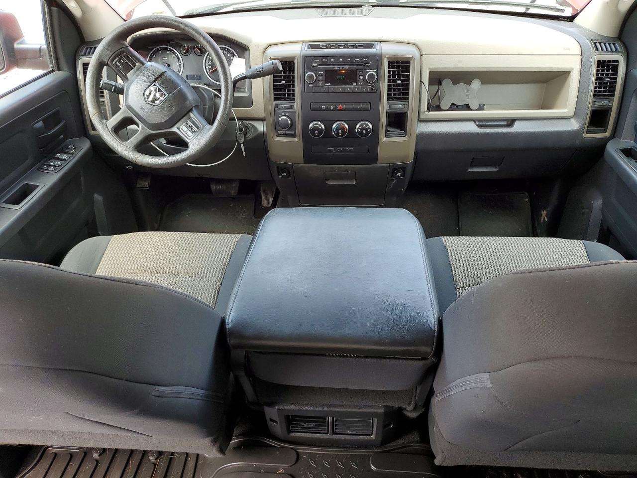 2012 Dodge Ram 1500 St Красный vin: 1C6RD7KT4CS286561