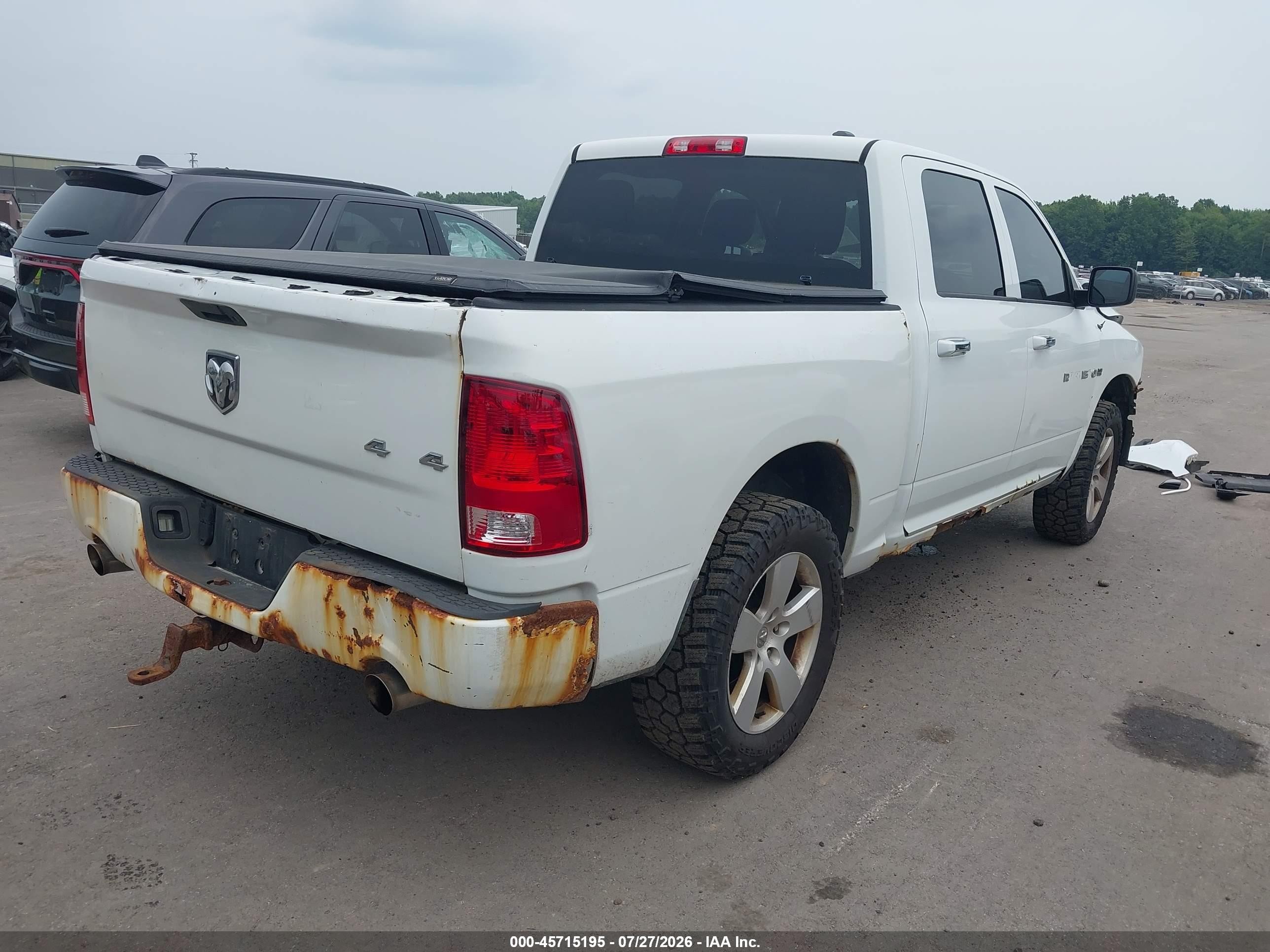 2012 Ram 1500 Express White vin: 1C6RD7KT5CS176683