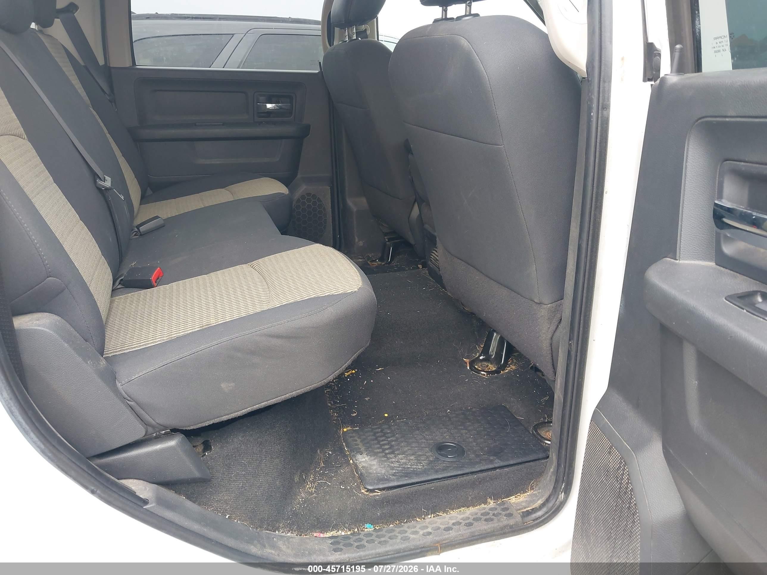2012 Ram 1500 Express White vin: 1C6RD7KT5CS176683