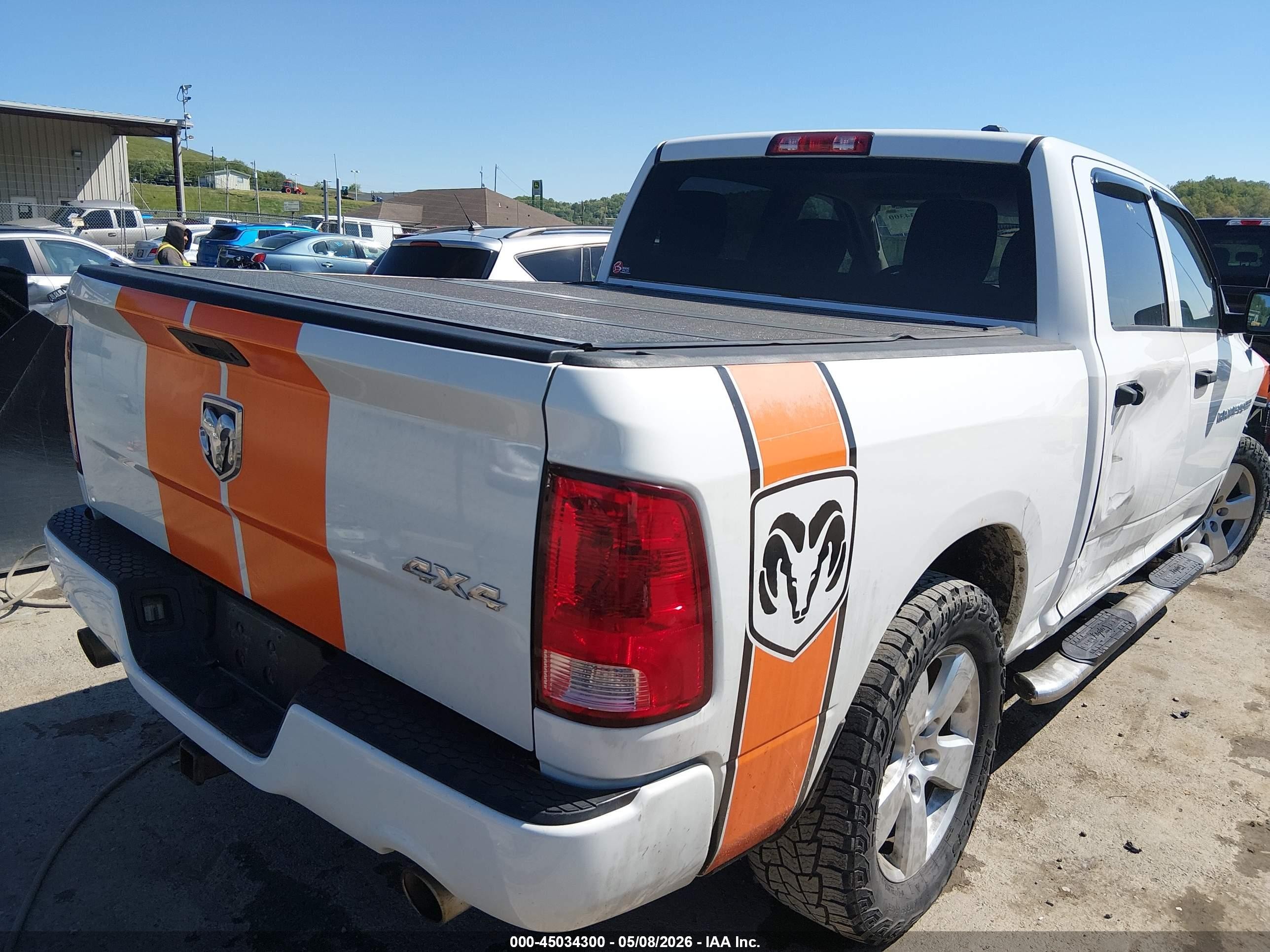 2012 Ram 1500 St White vin: 1C6RD7KTXCS208446
