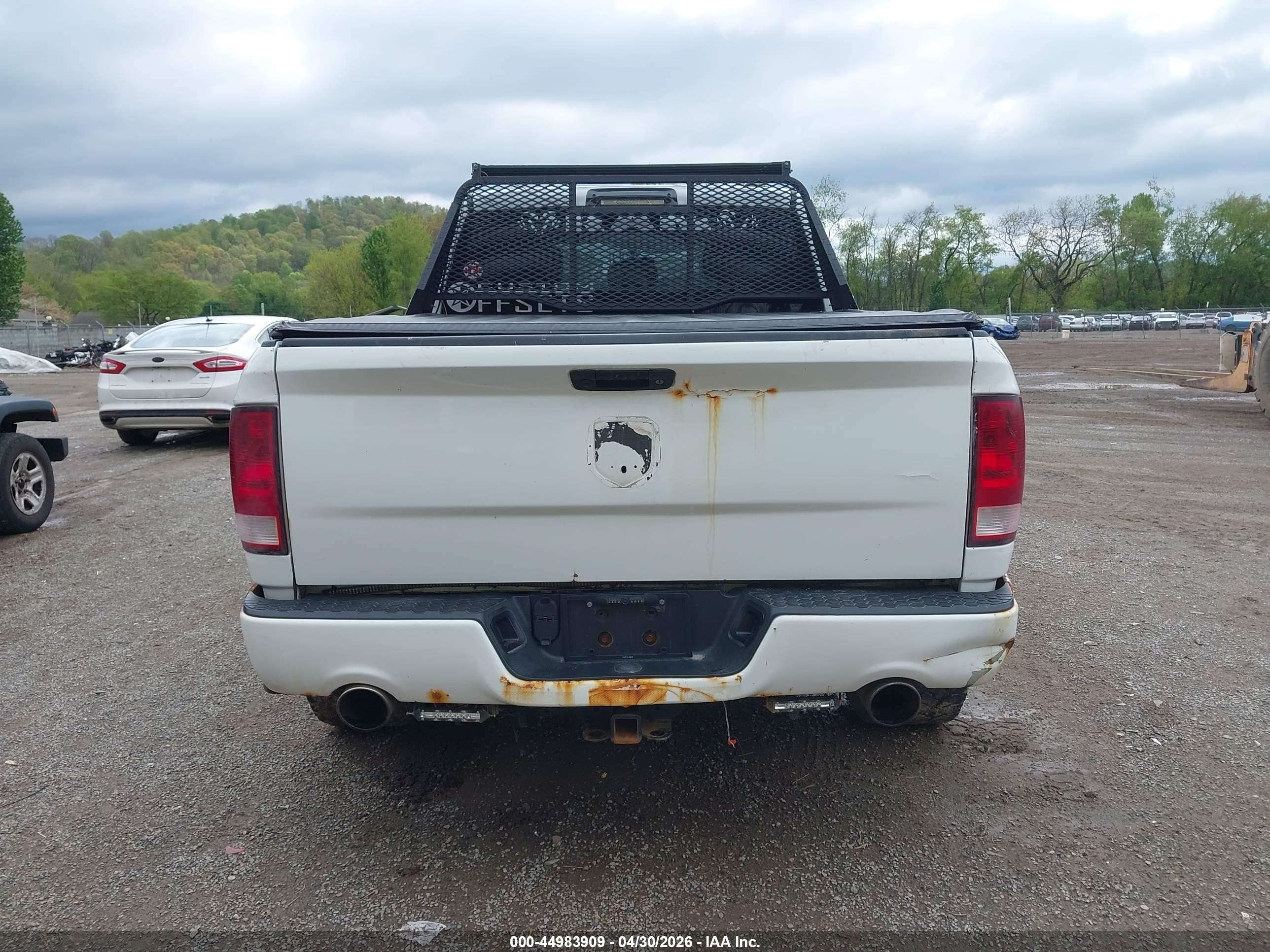 2012 Ram 1500 St White vin: 1C6RD7KTXCS234495