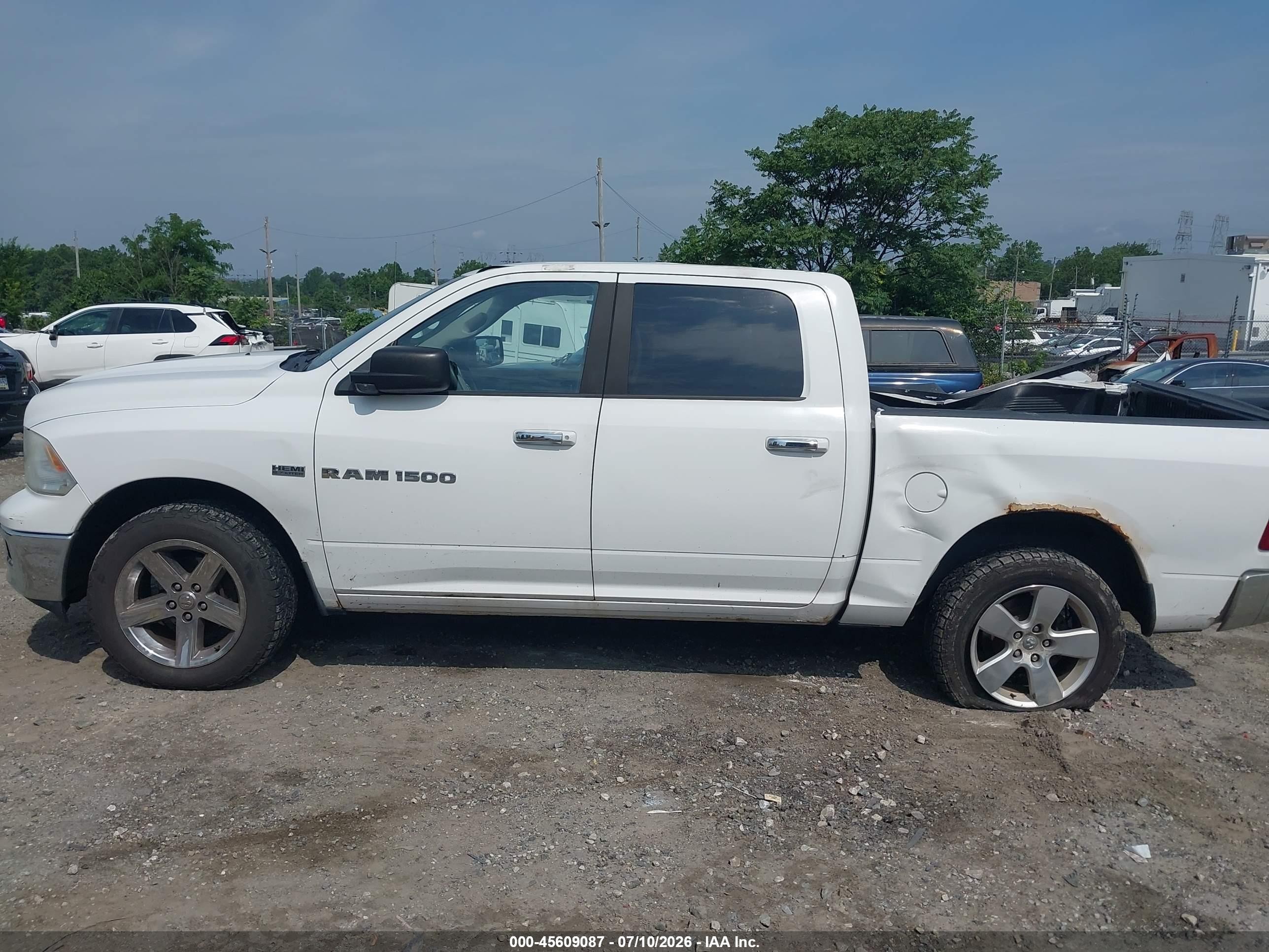 2012 Ram 1500 Big Horn White vin: 1C6RD7LT6CS109878