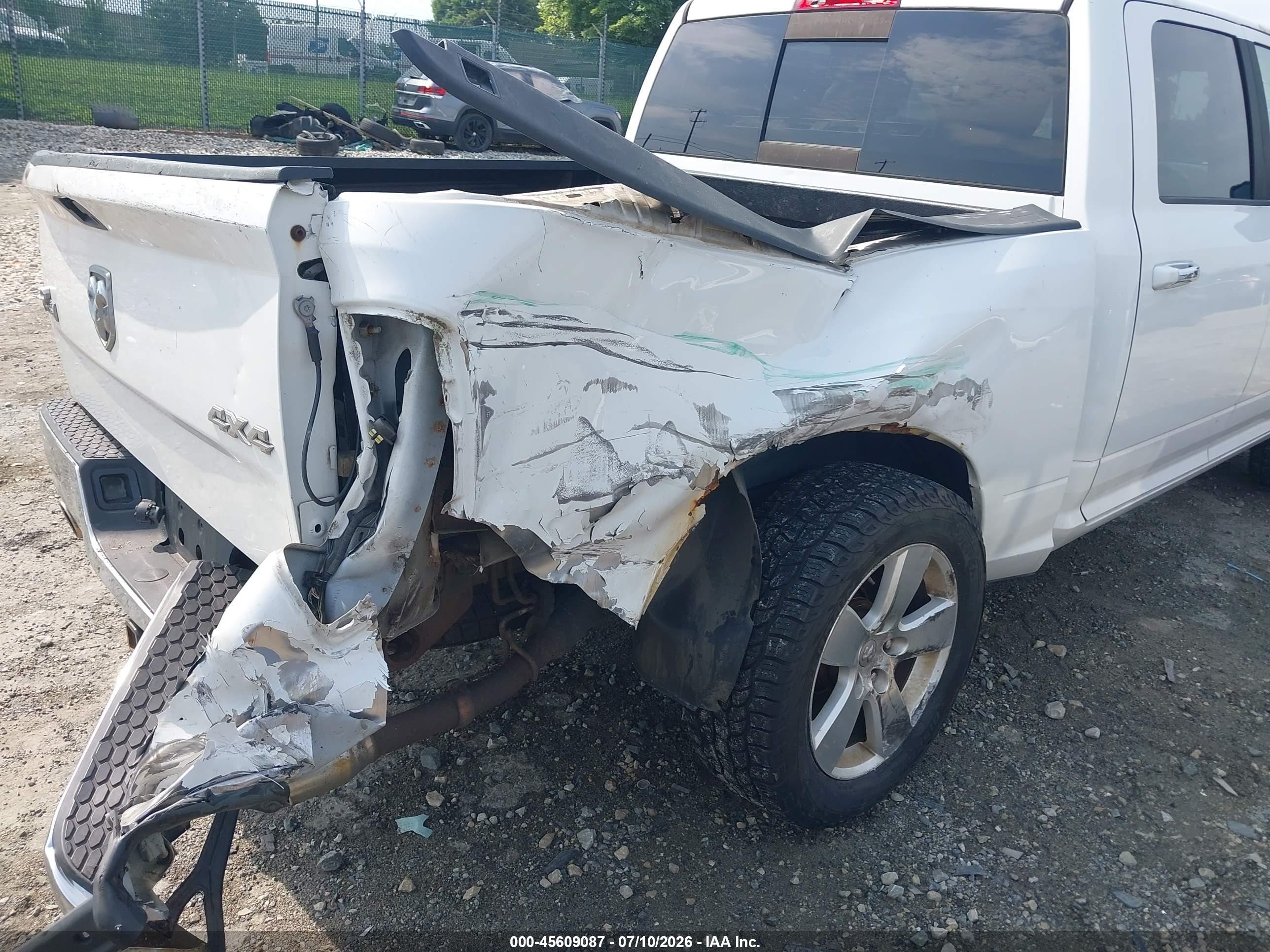 2012 Ram 1500 Big Horn White vin: 1C6RD7LT6CS109878