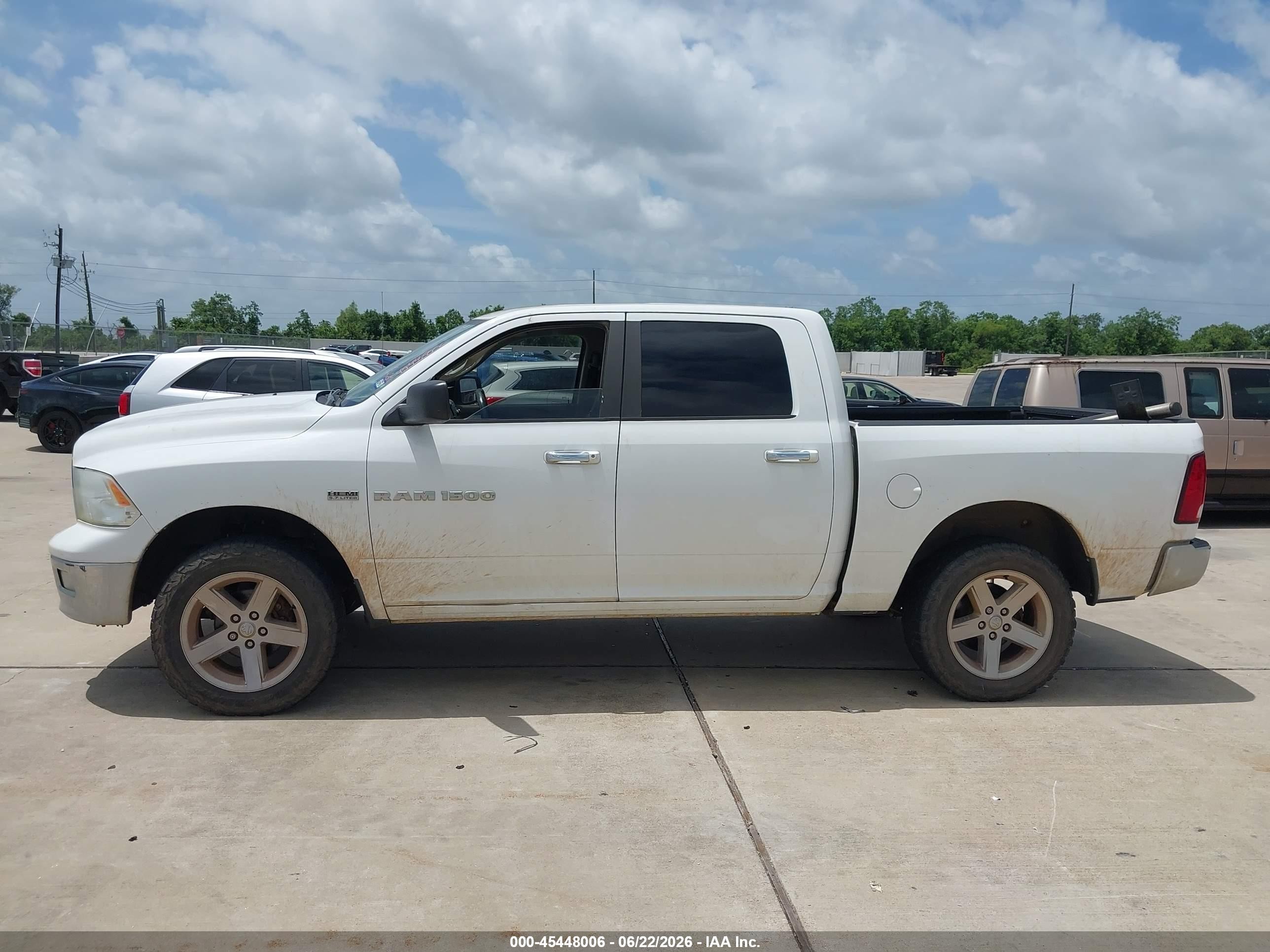 2012 Ram 1500 Lone Star White vin: 1C6RD7LT7CS320815