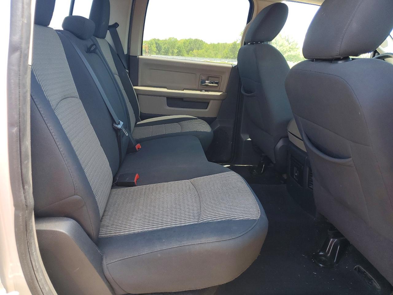 2012 Dodge Ram 1500 Slt Silver vin: 1C6RD7LT9CS163191