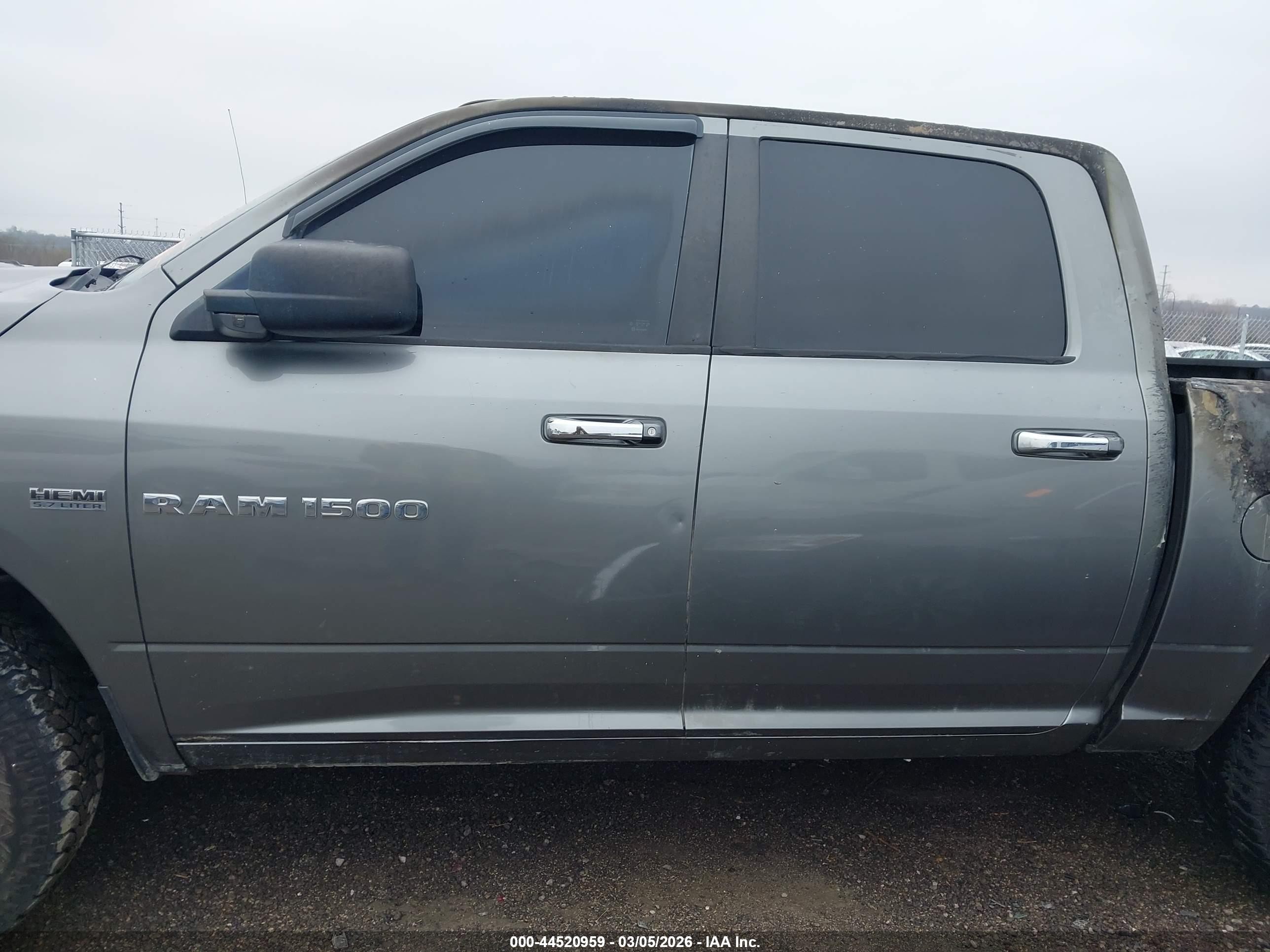 2012 Ram 1500 Slt Gray vin: 1C6RD7LT9CS320444