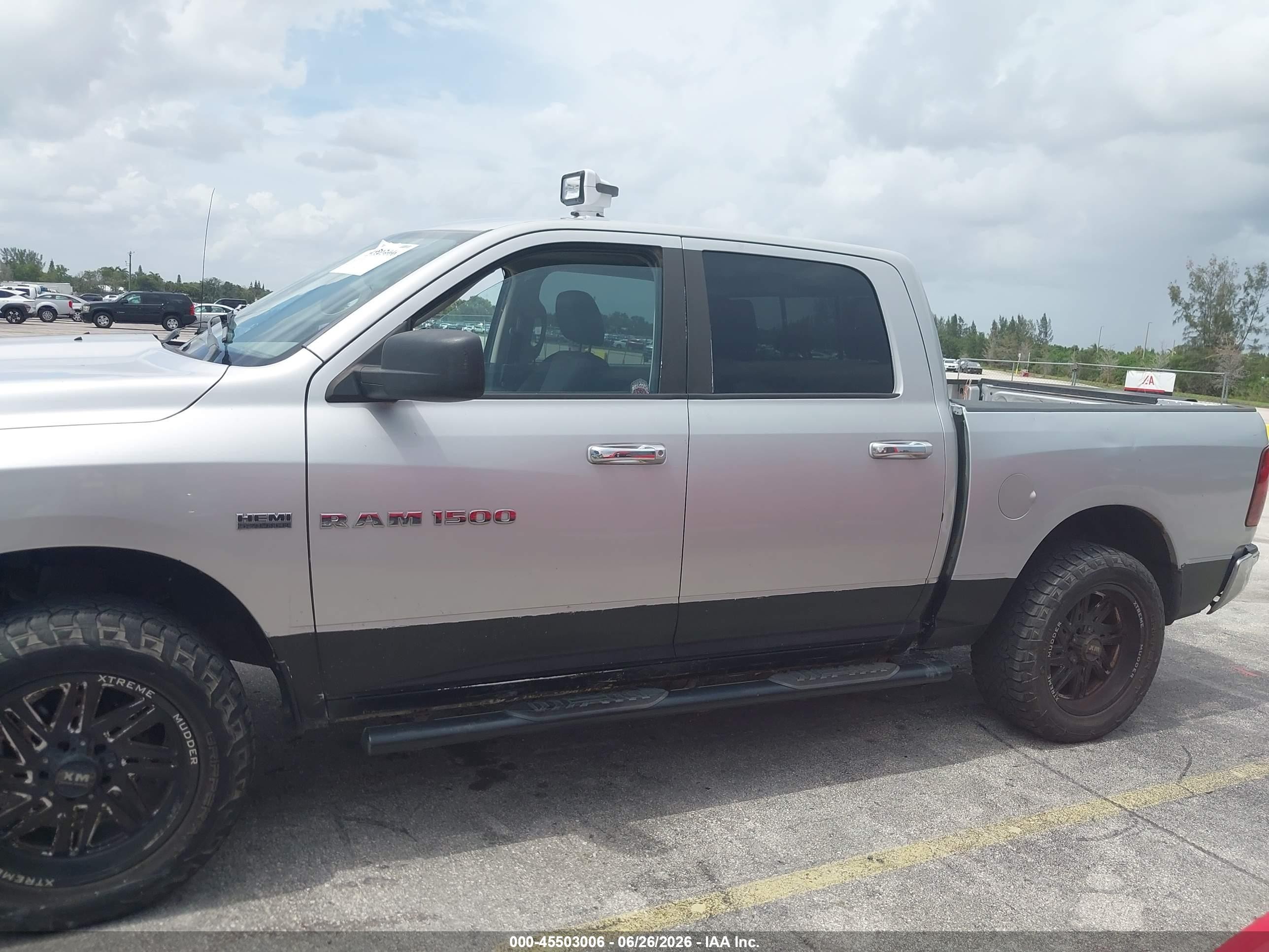 2012 Ram 1500 Slt Silver vin: 1C6RD7LTXCS107518