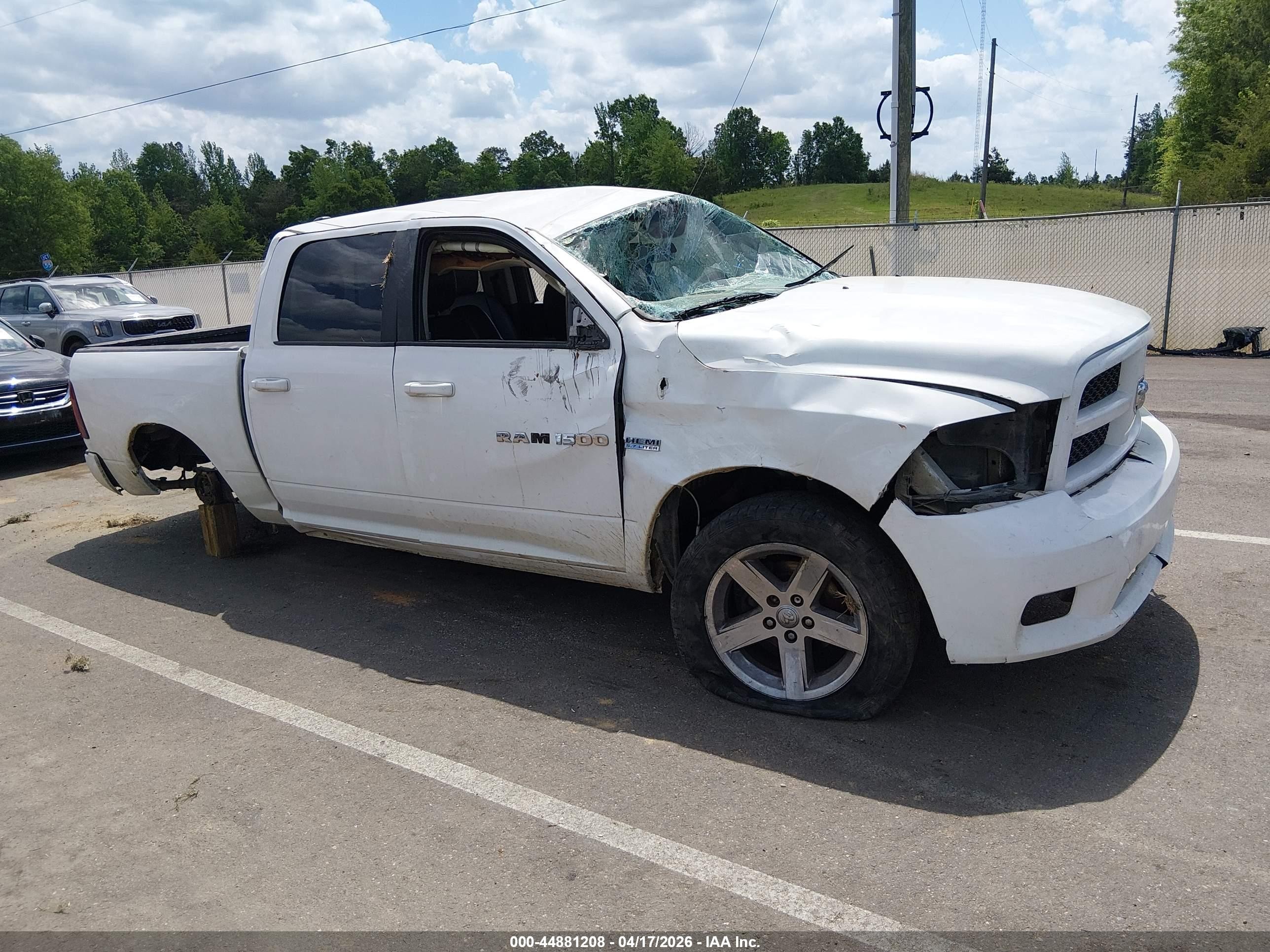 2012 Ram 1500 Sport White vin: 1C6RD7MT0CS176314