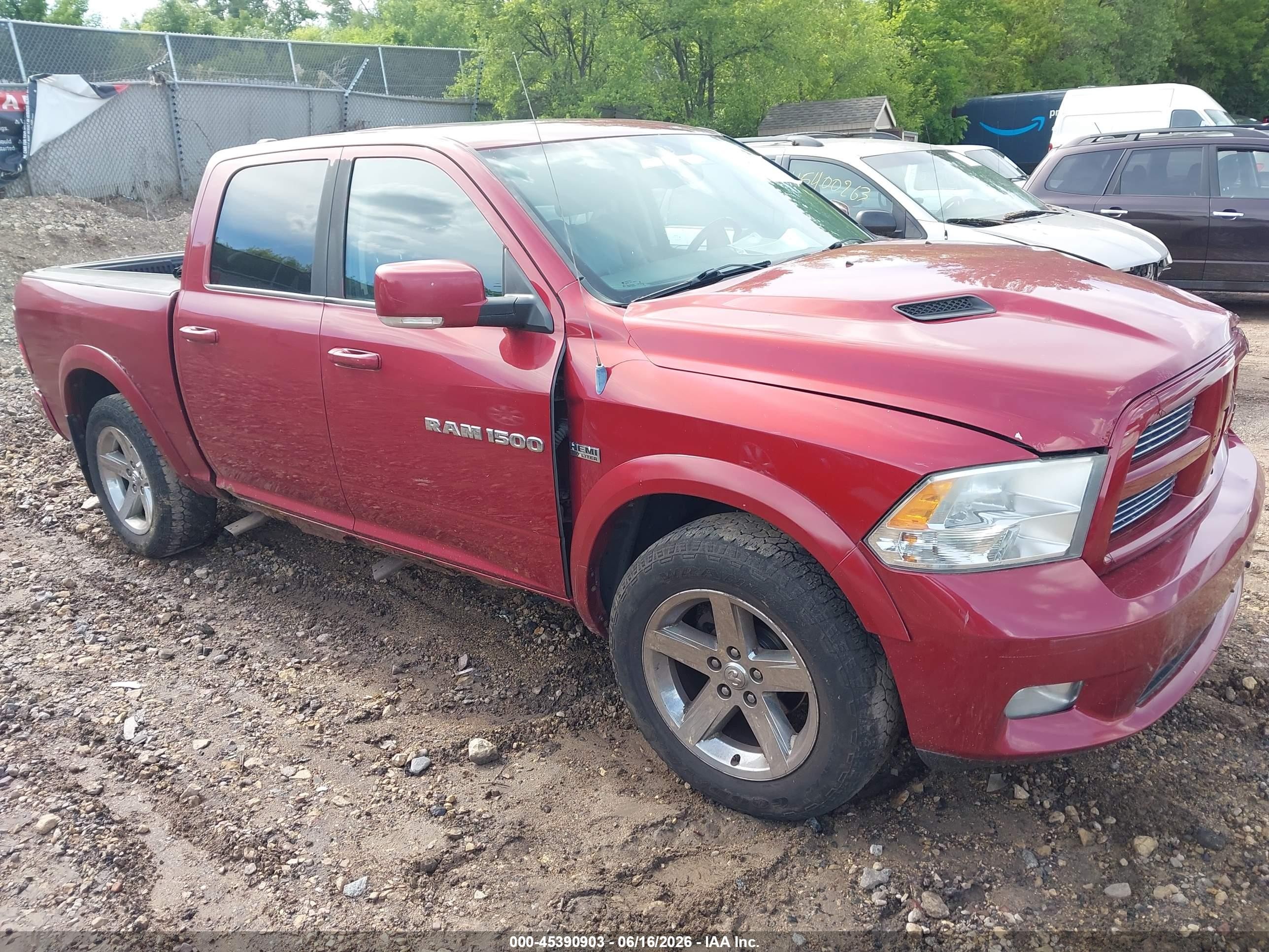 2012 Ram 1500 Sport Red vin: 1C6RD7MT1CS125324