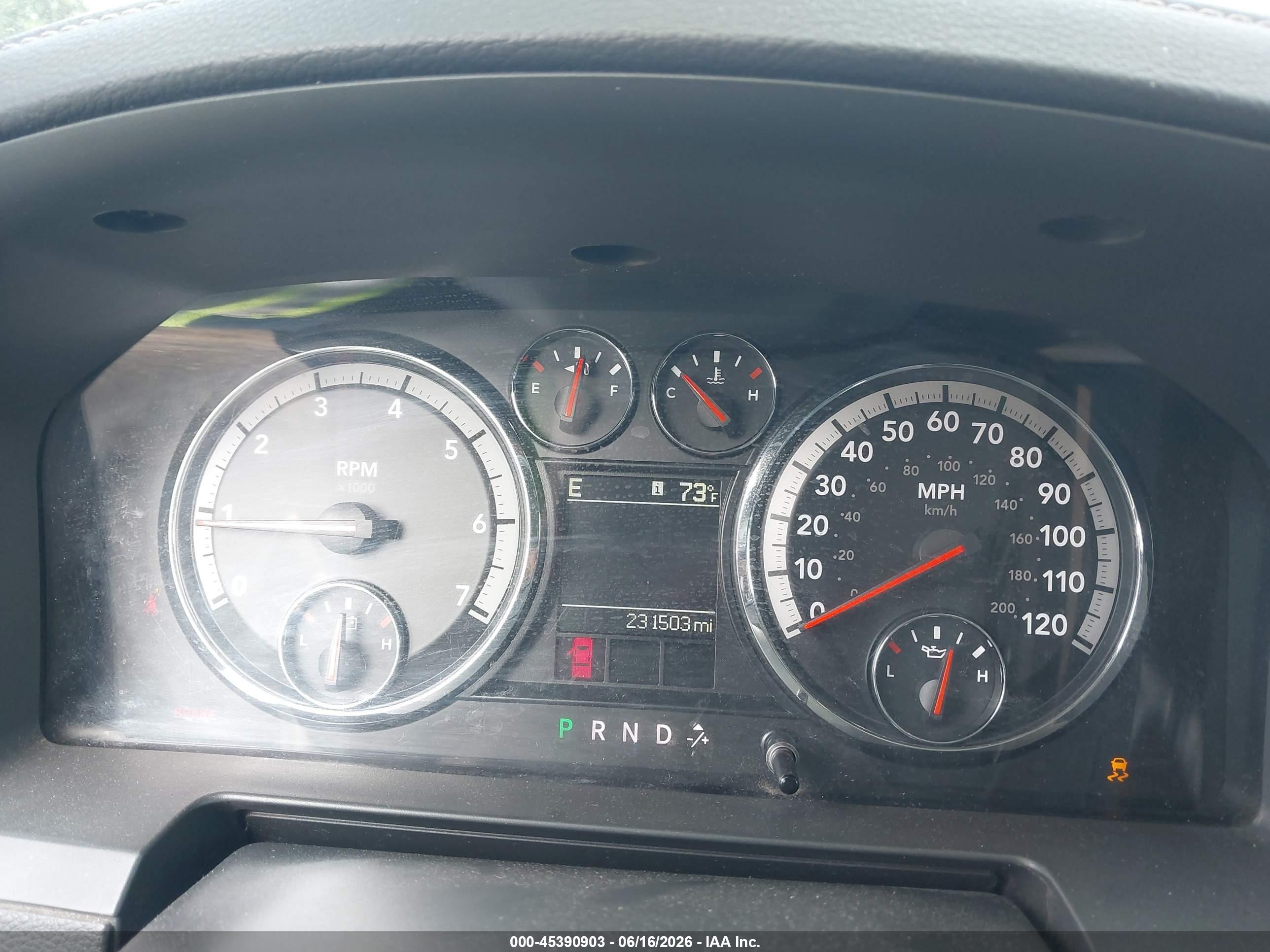 2012 Ram 1500 Sport Red vin: 1C6RD7MT1CS125324