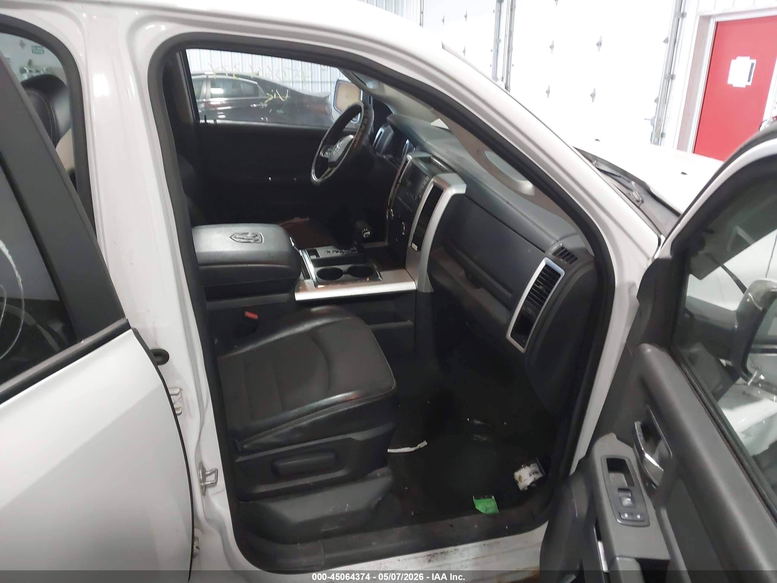 2012 Ram 1500 Sport White vin: 1C6RD7MT1CS189024
