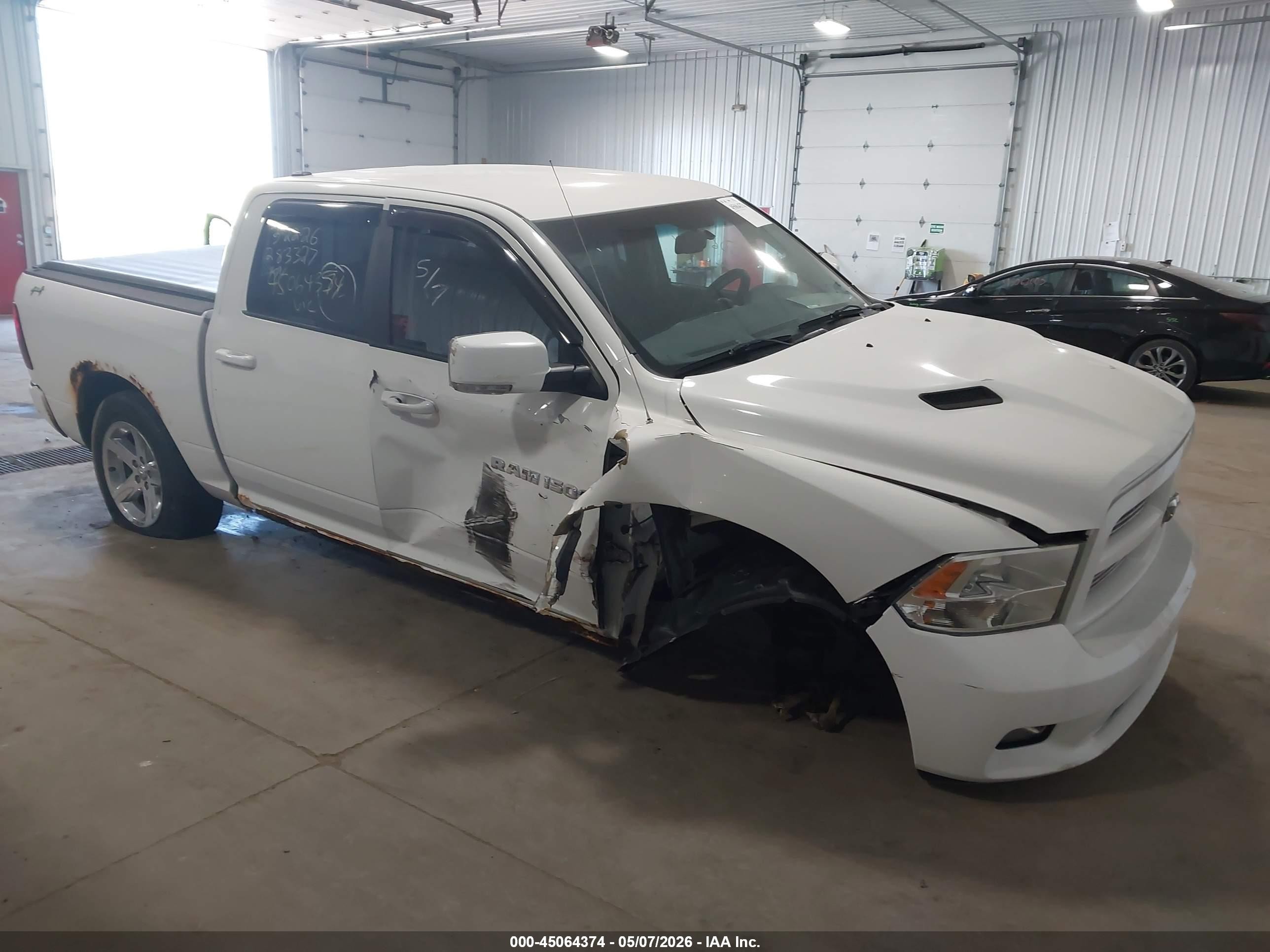 2012 Ram 1500 Sport White vin: 1C6RD7MT1CS189024