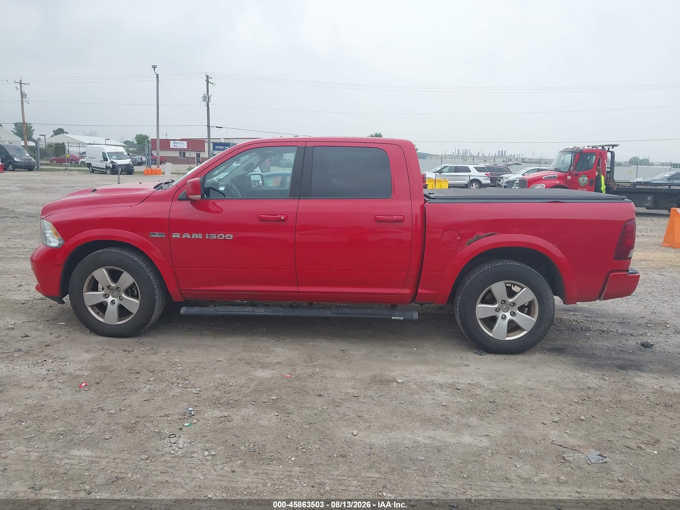 2012 Ram 1500 Sport Red vin: 1C6RD7MT3CS186433