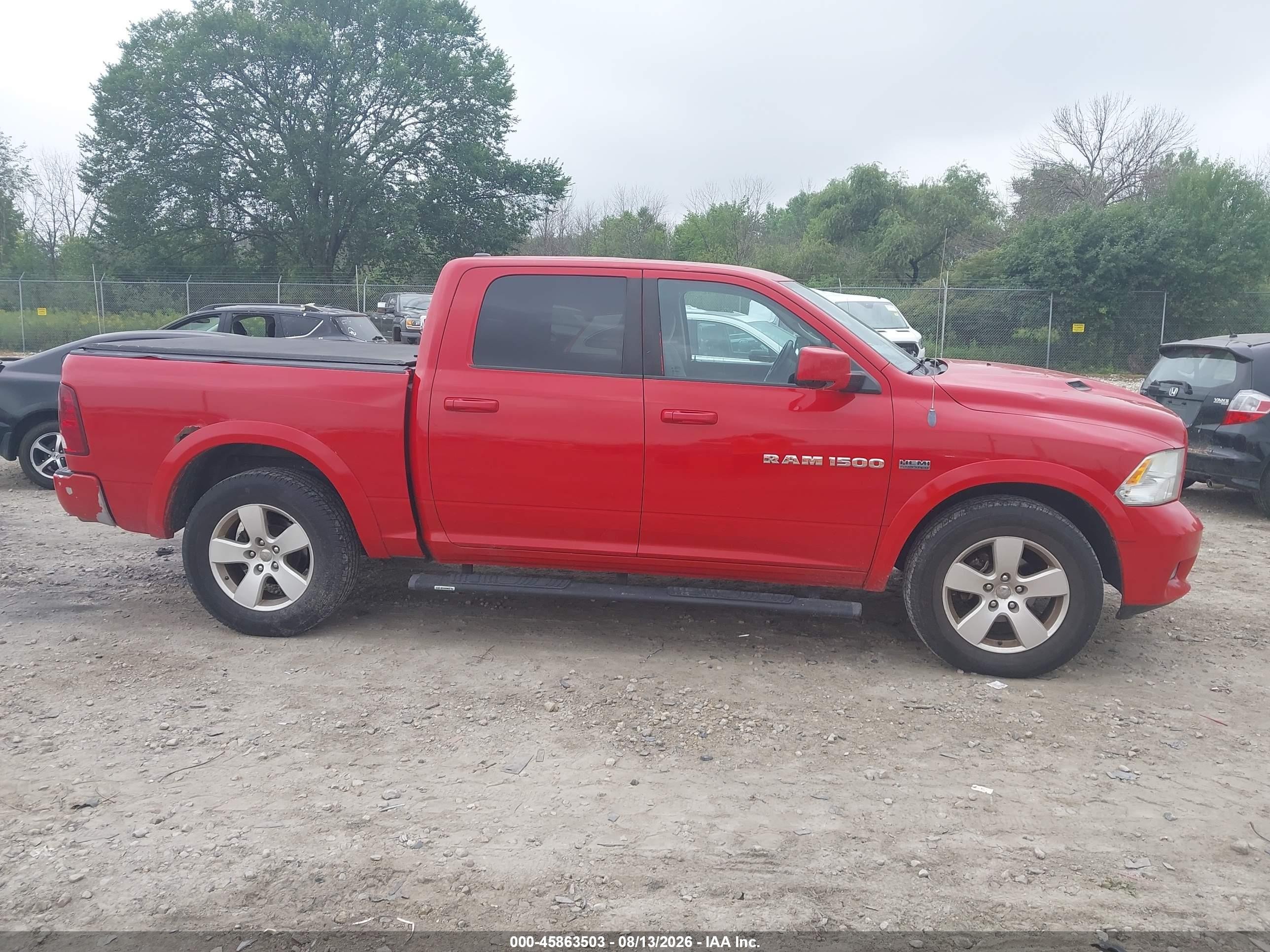 2012 Ram 1500 Sport Red vin: 1C6RD7MT3CS186433
