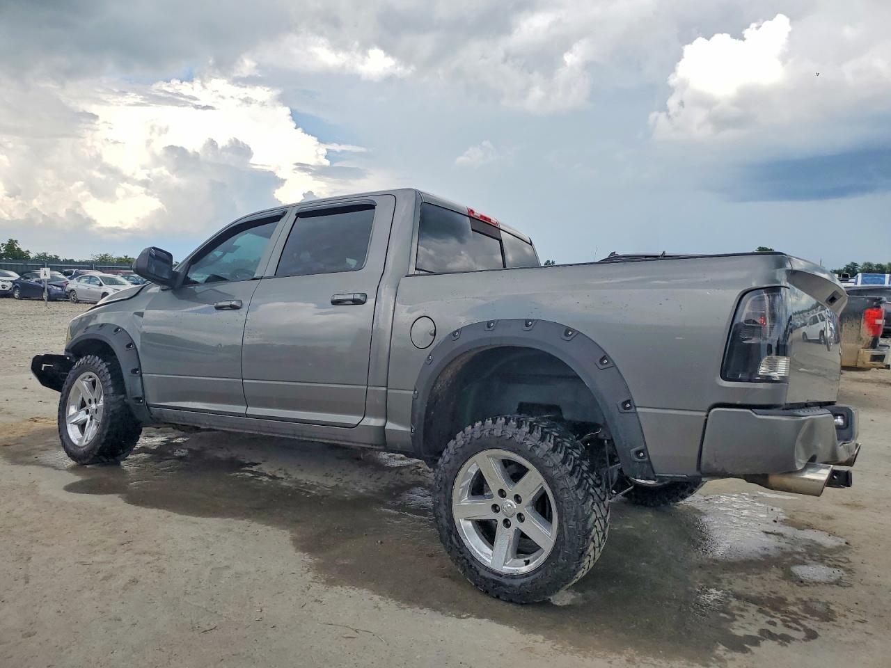 2012 Dodge Ram 1500 Sport Silver vin: 1C6RD7MT3CS192684