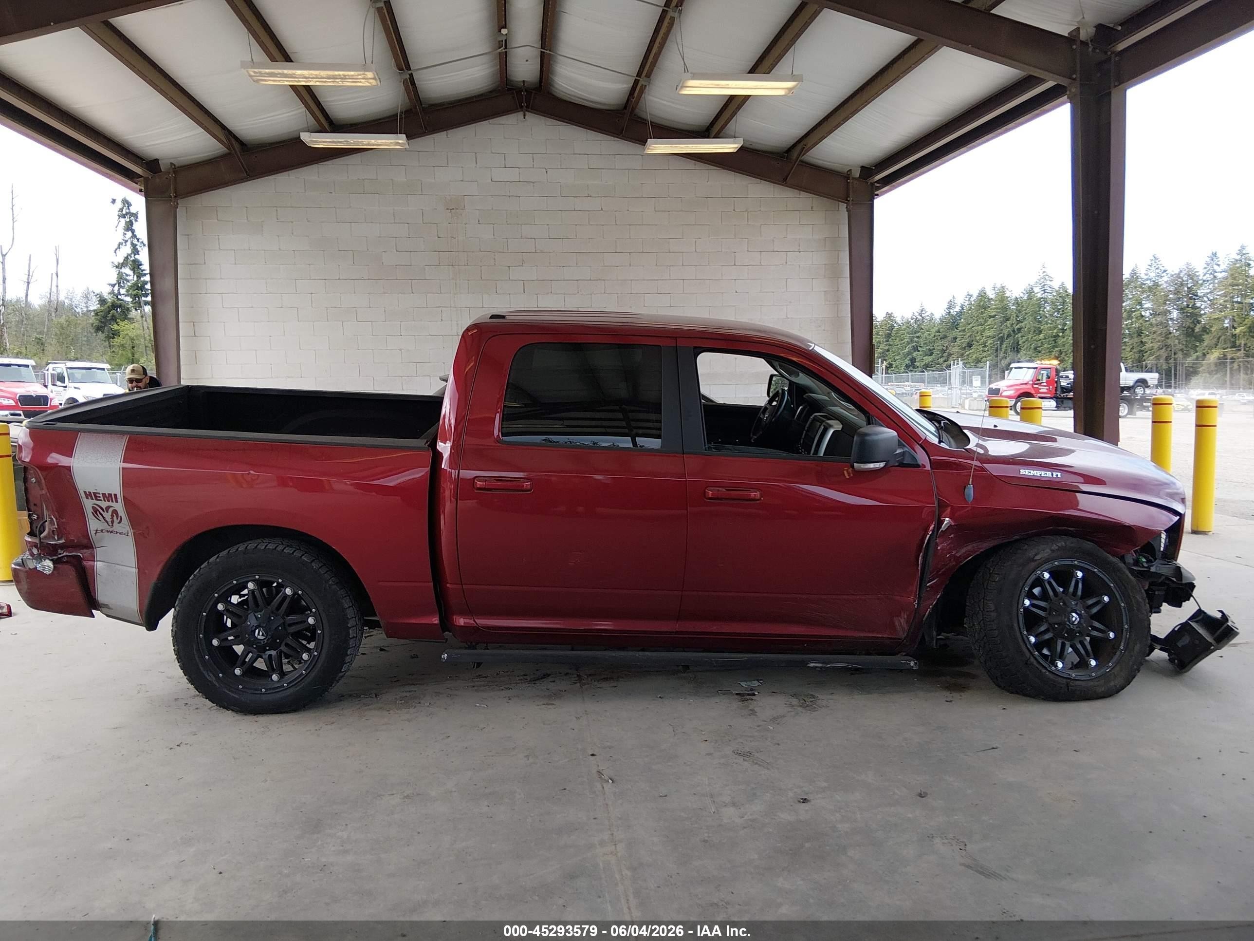 2012 Ram 1500 Sport Red vin: 1C6RD7MT3CS314590