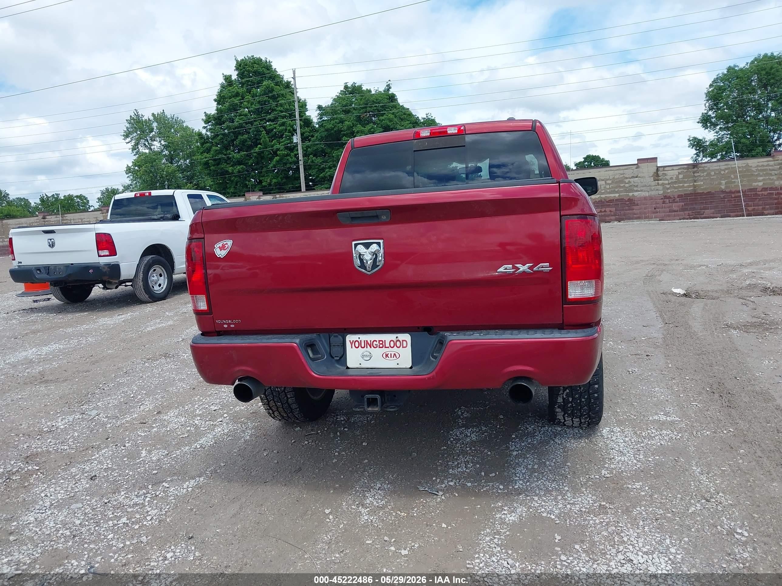 2012 Ram 1500 Sport Red vin: 1C6RD7MT6CS275865