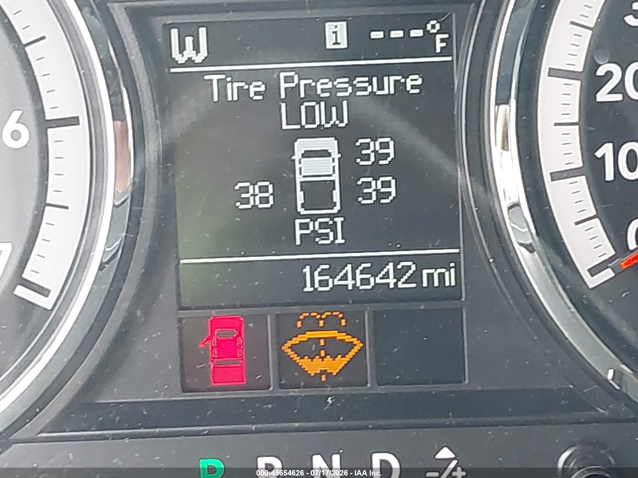 2012 Ram 1500 Sport White vin: 1C6RD7MT8CS126325