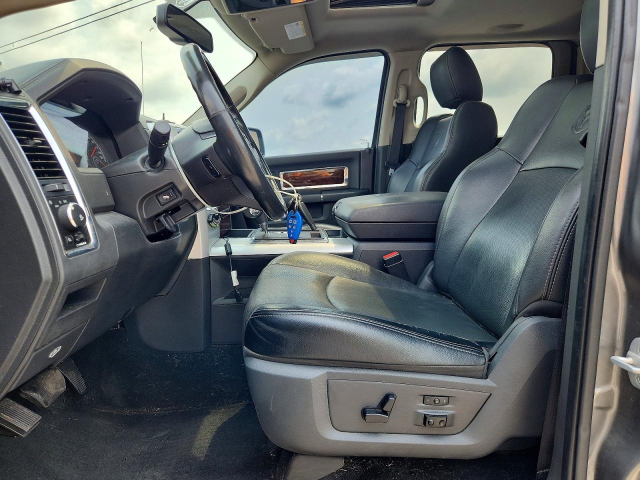 2012 Dodge Ram 1500 Laramie Gray vin: 1C6RD7NT1CS109252