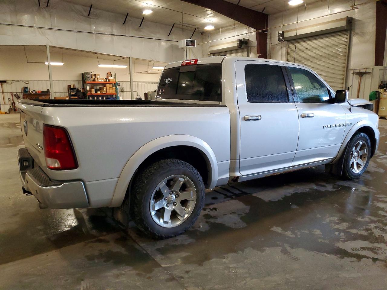2012 Dodge Ram 1500 Laramie Silver vin: 1C6RD7NT1CS311458