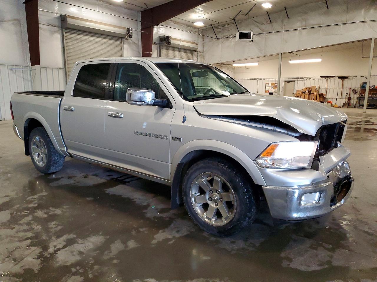 2012 Dodge Ram 1500 Laramie Silver vin: 1C6RD7NT1CS311458