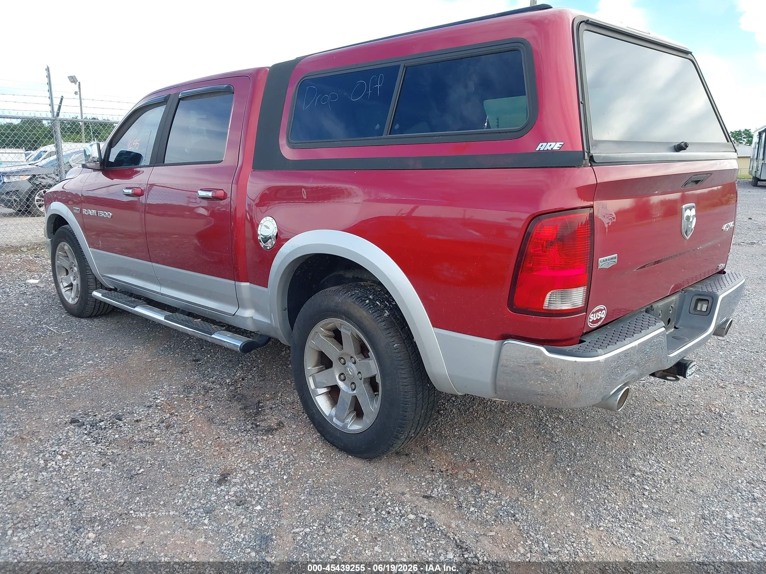 2012 Ram 1500 Laramie Maroon vin: 1C6RD7NT2CS258219