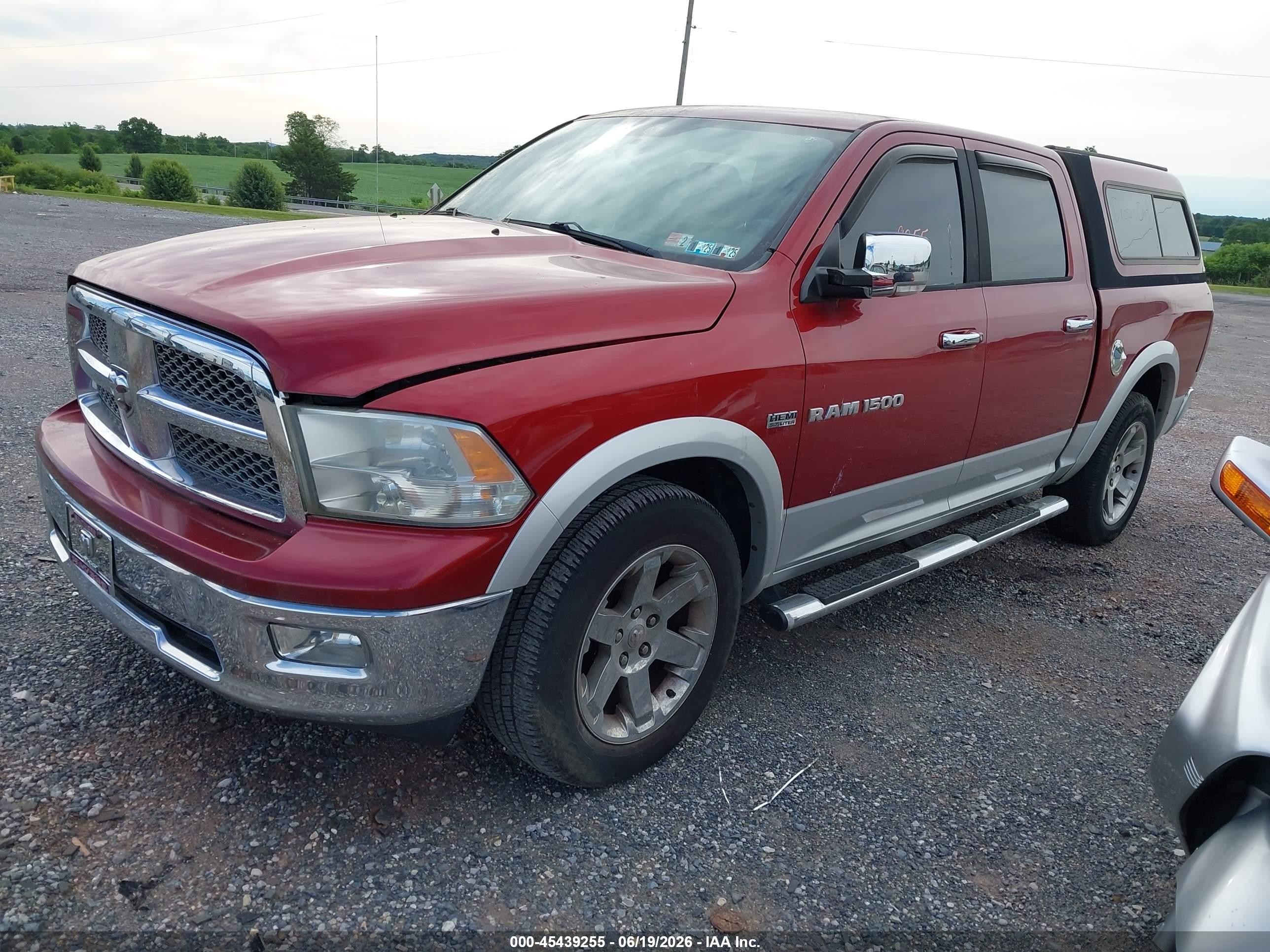 2012 Ram 1500 Laramie Maroon vin: 1C6RD7NT2CS258219