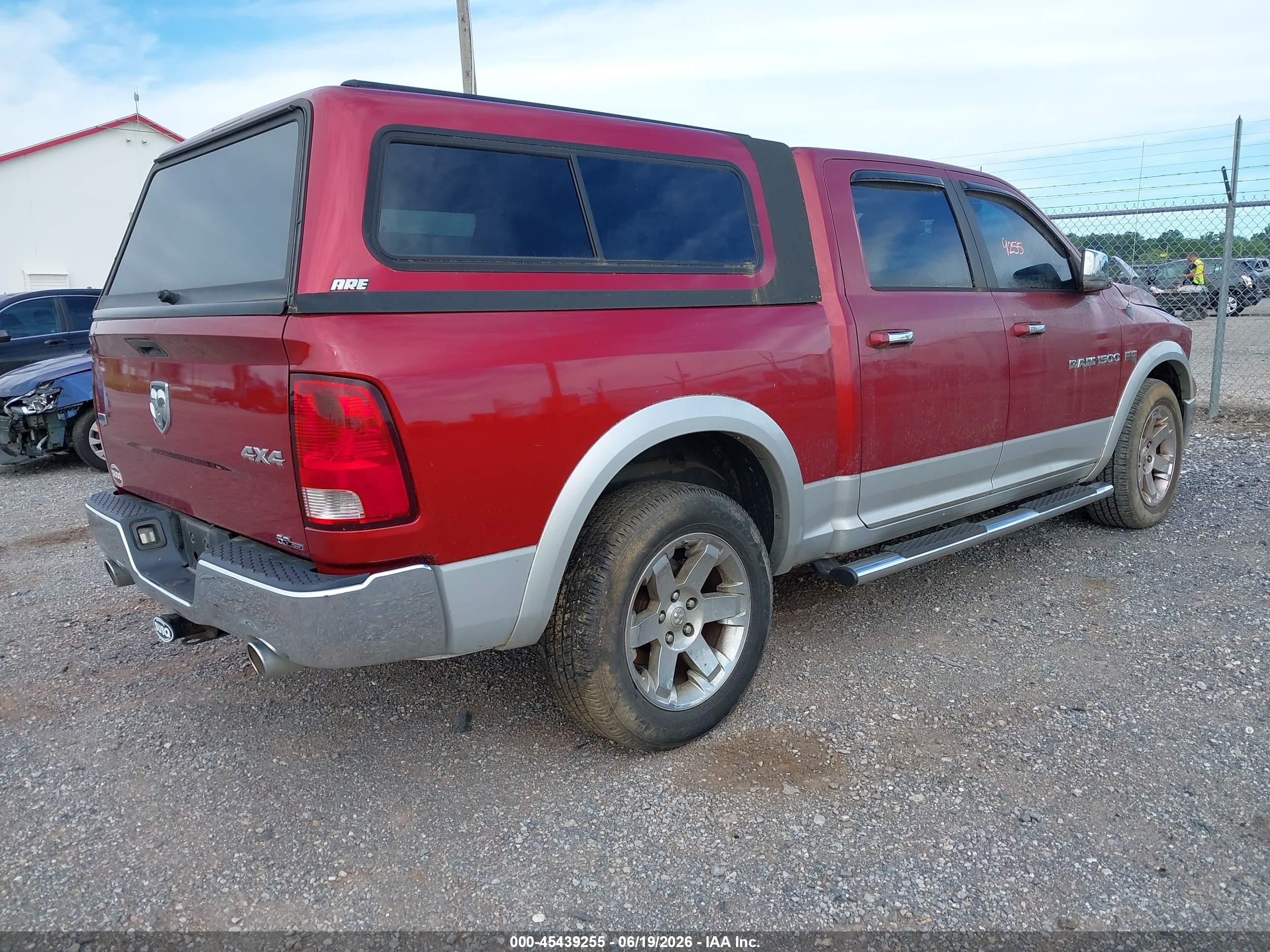 2012 Ram 1500 Laramie Maroon vin: 1C6RD7NT2CS258219