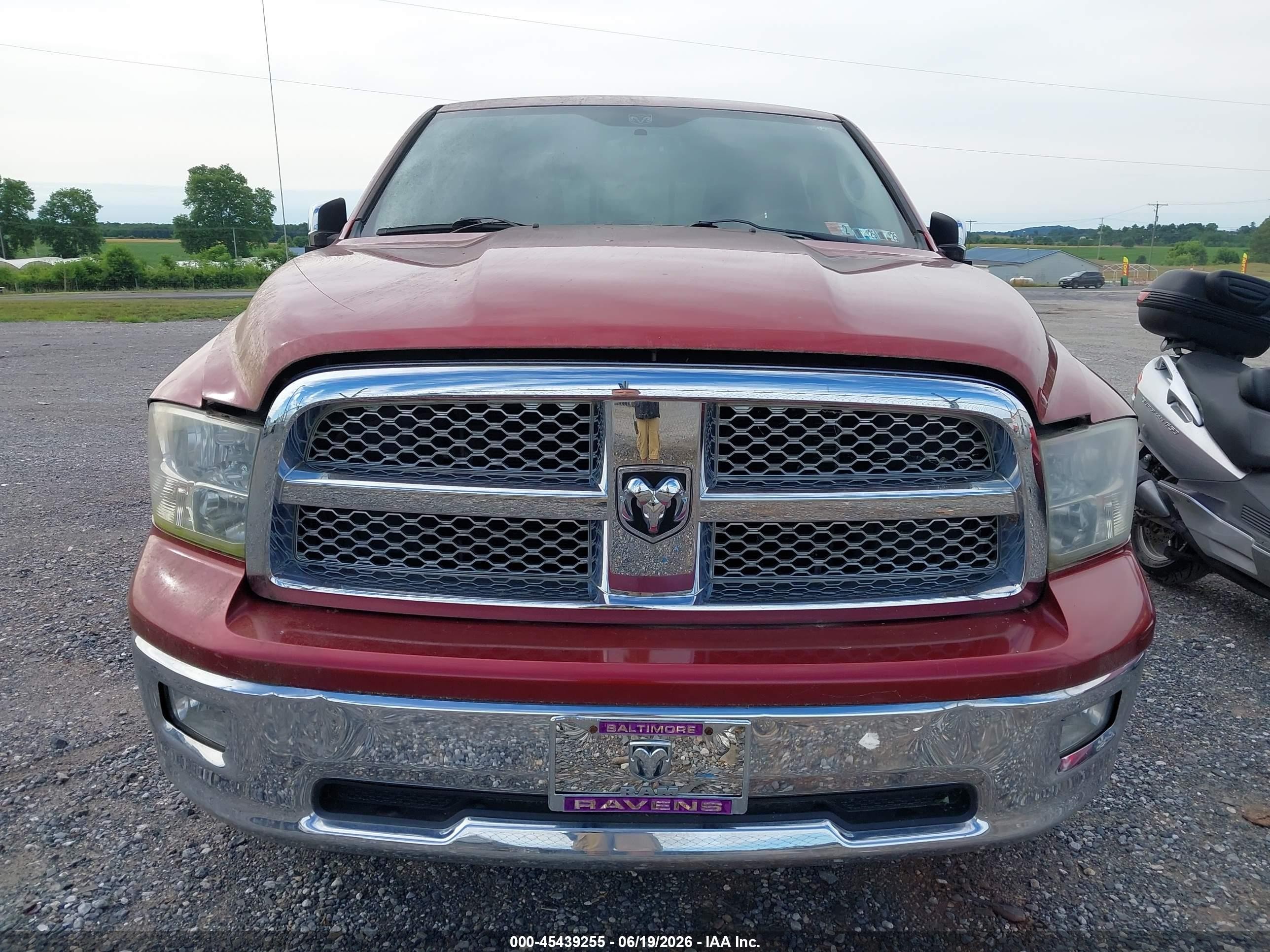2012 Ram 1500 Laramie Maroon vin: 1C6RD7NT2CS258219