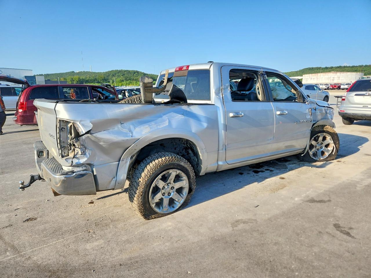 2012 Dodge Ram 1500 Laramie Silver vin: 1C6RD7NT2CS315194