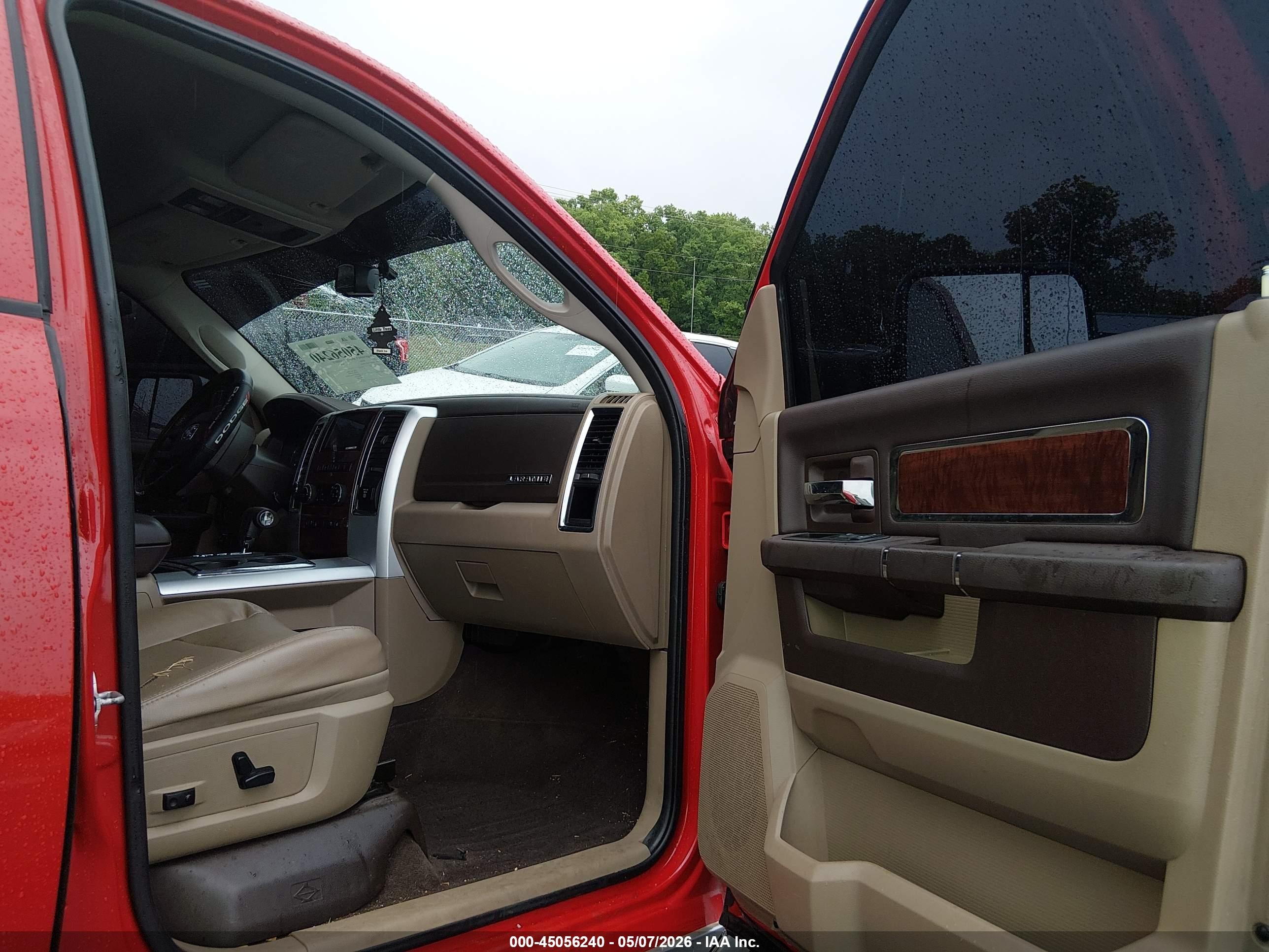 2012 Ram 1500 Laramie Red vin: 1C6RD7NT5CS290615