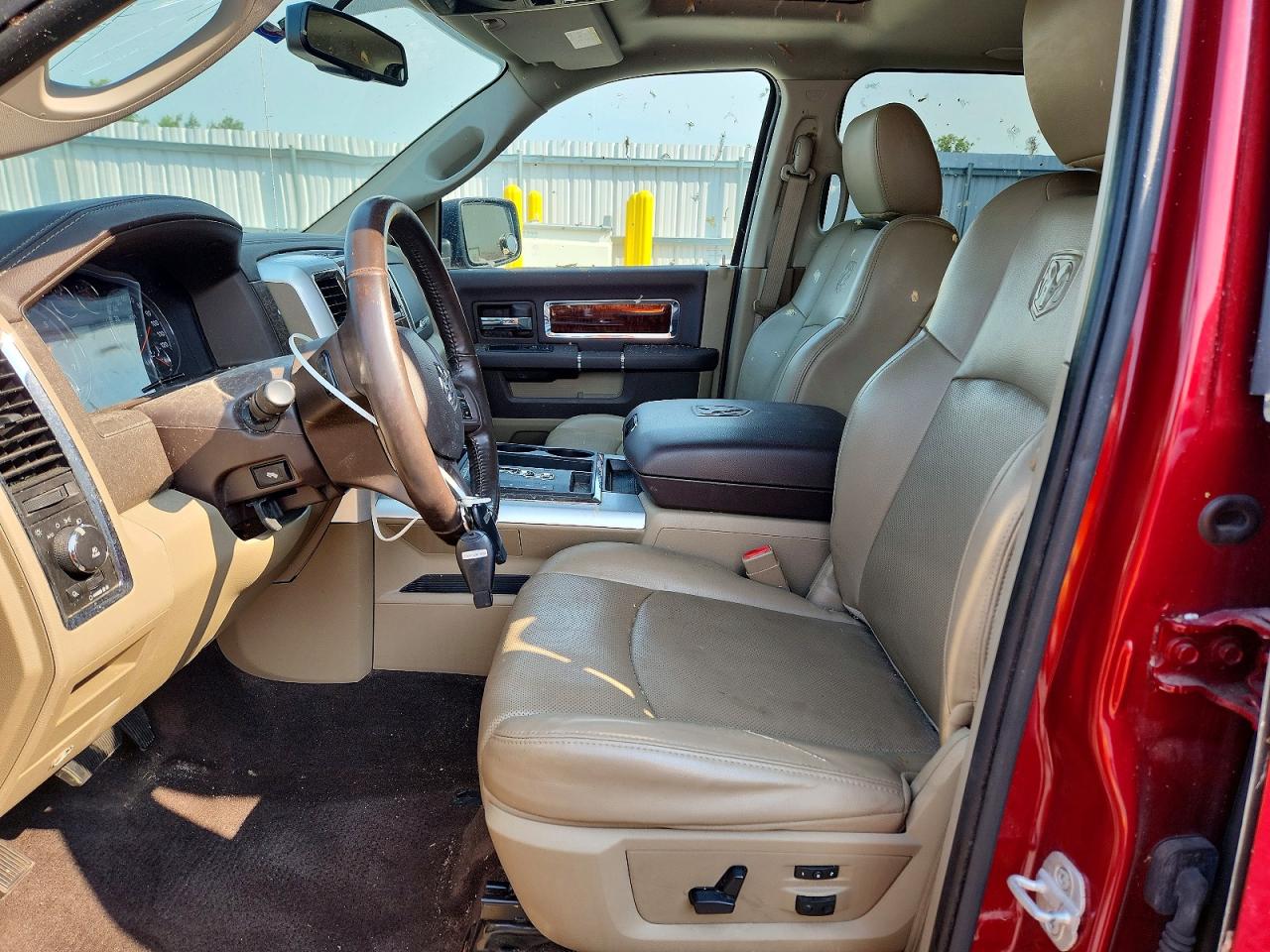 2012 Dodge Ram 1500 Laramie Red vin: 1C6RD7NT5CS345287