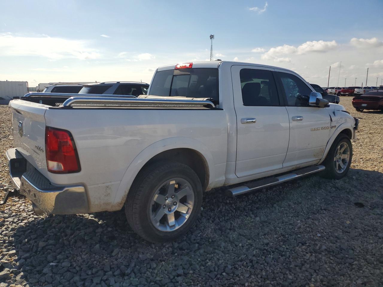 2012 Dodge Ram 1500 Laramie White vin: 1C6RD7NT9CS280248