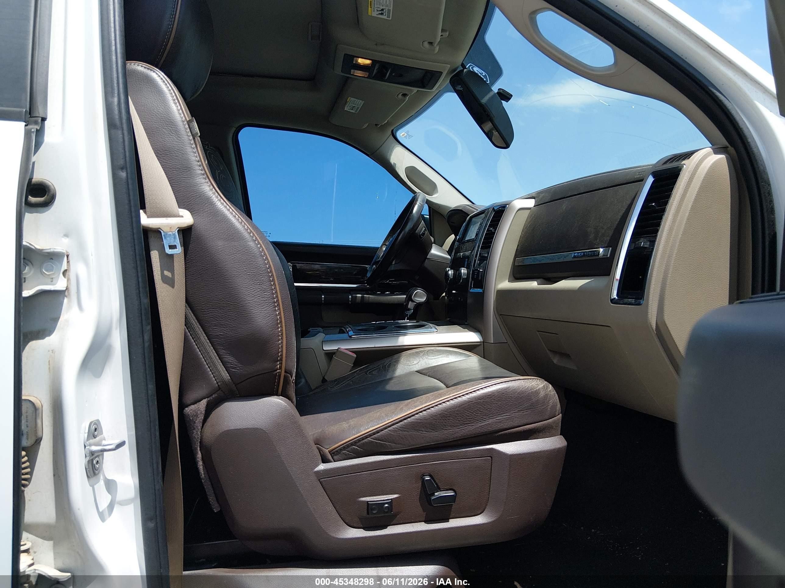 2012 Ram 1500 Laramie Longhorn Edition Белый vin: 1C6RD7PT1CS237746