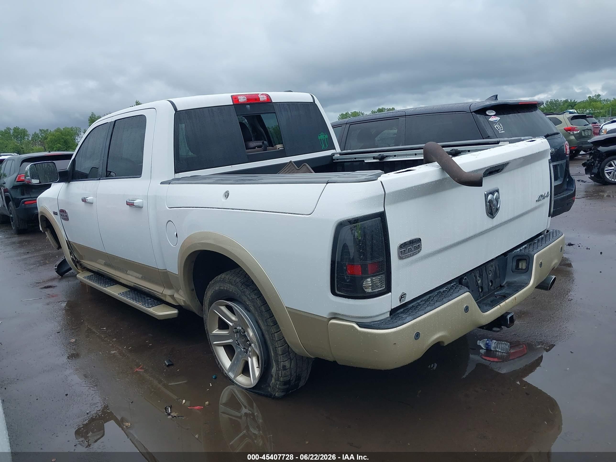 2012 Ram 1500 Laramie Longhorn Белый vin: 1C6RD7PT5CS250273