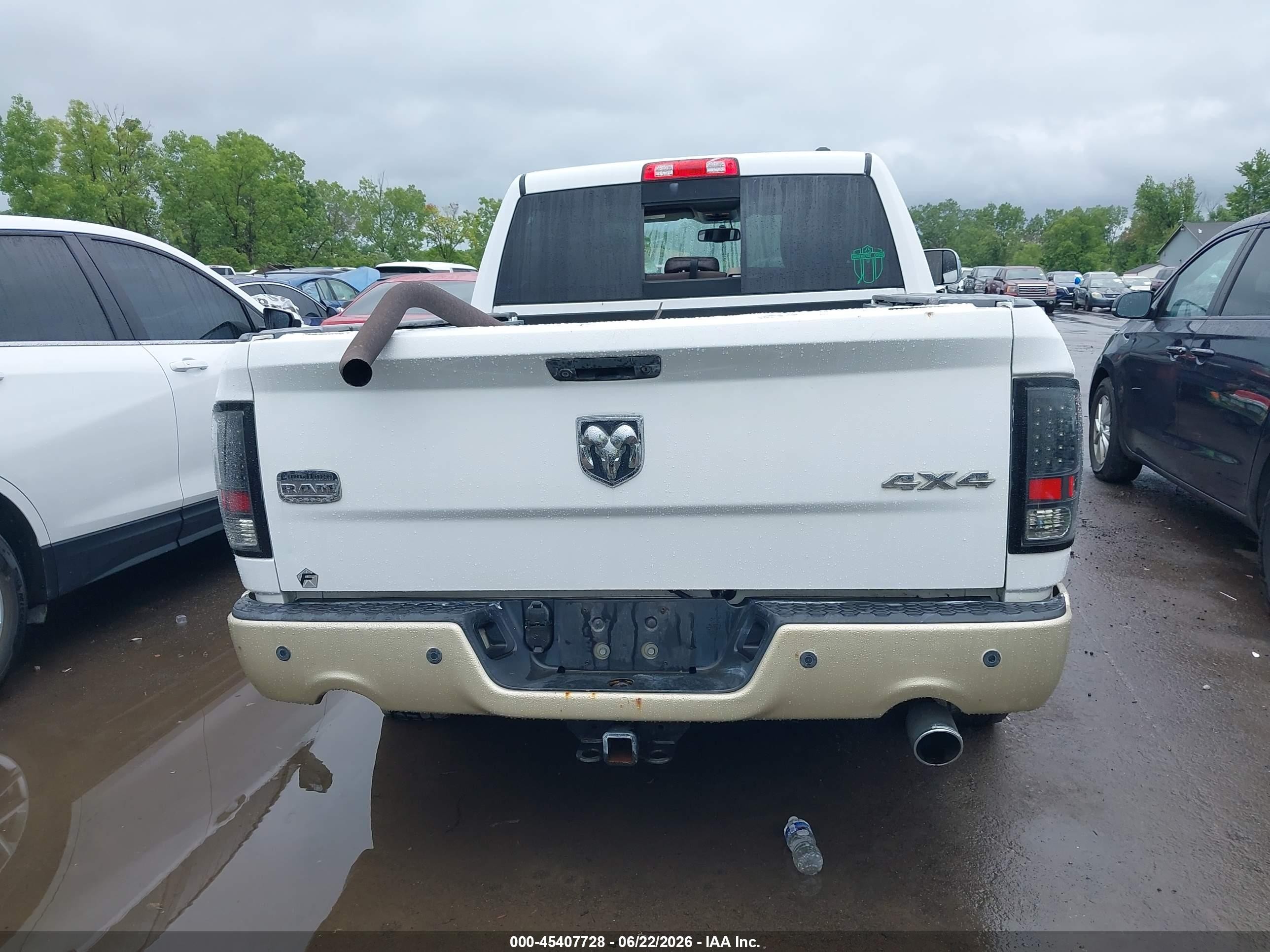 2012 Ram 1500 Laramie Longhorn Белый vin: 1C6RD7PT5CS250273