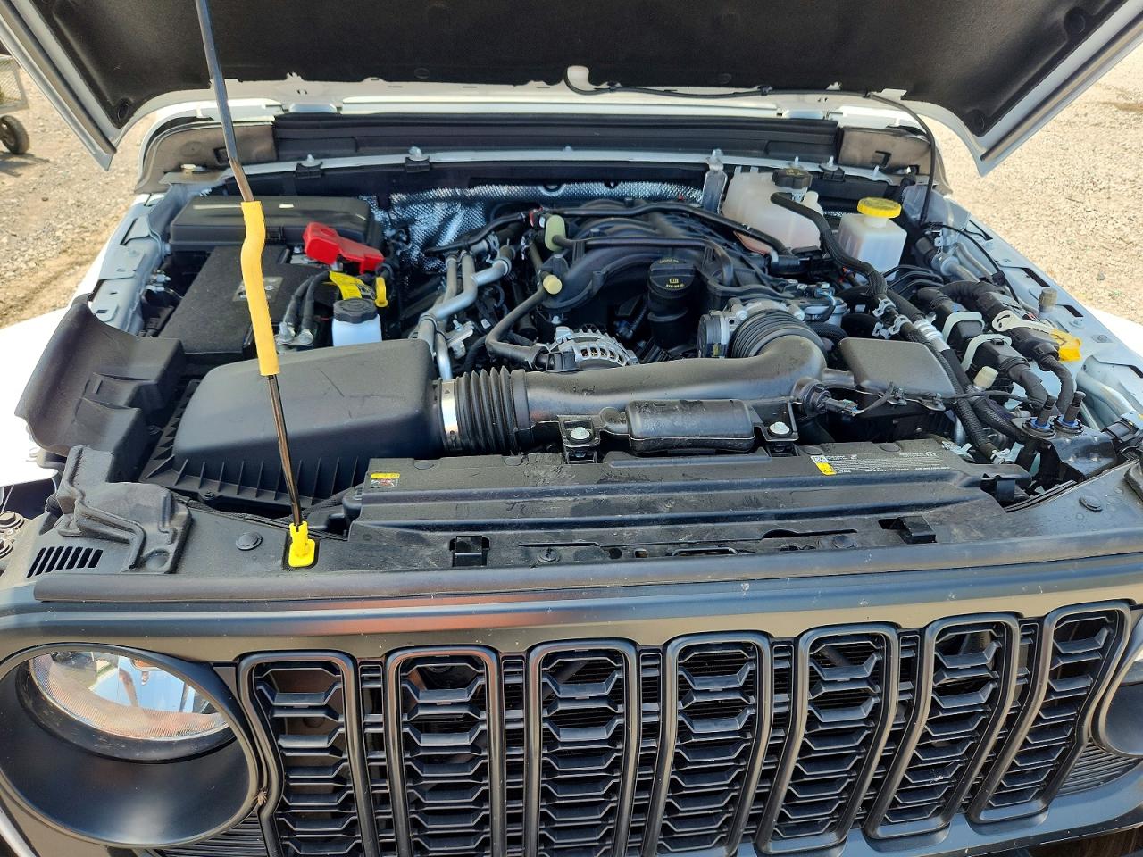 2025 Jeep Gladiator Sport Белый vin: 1C6RJTAG9SL522345