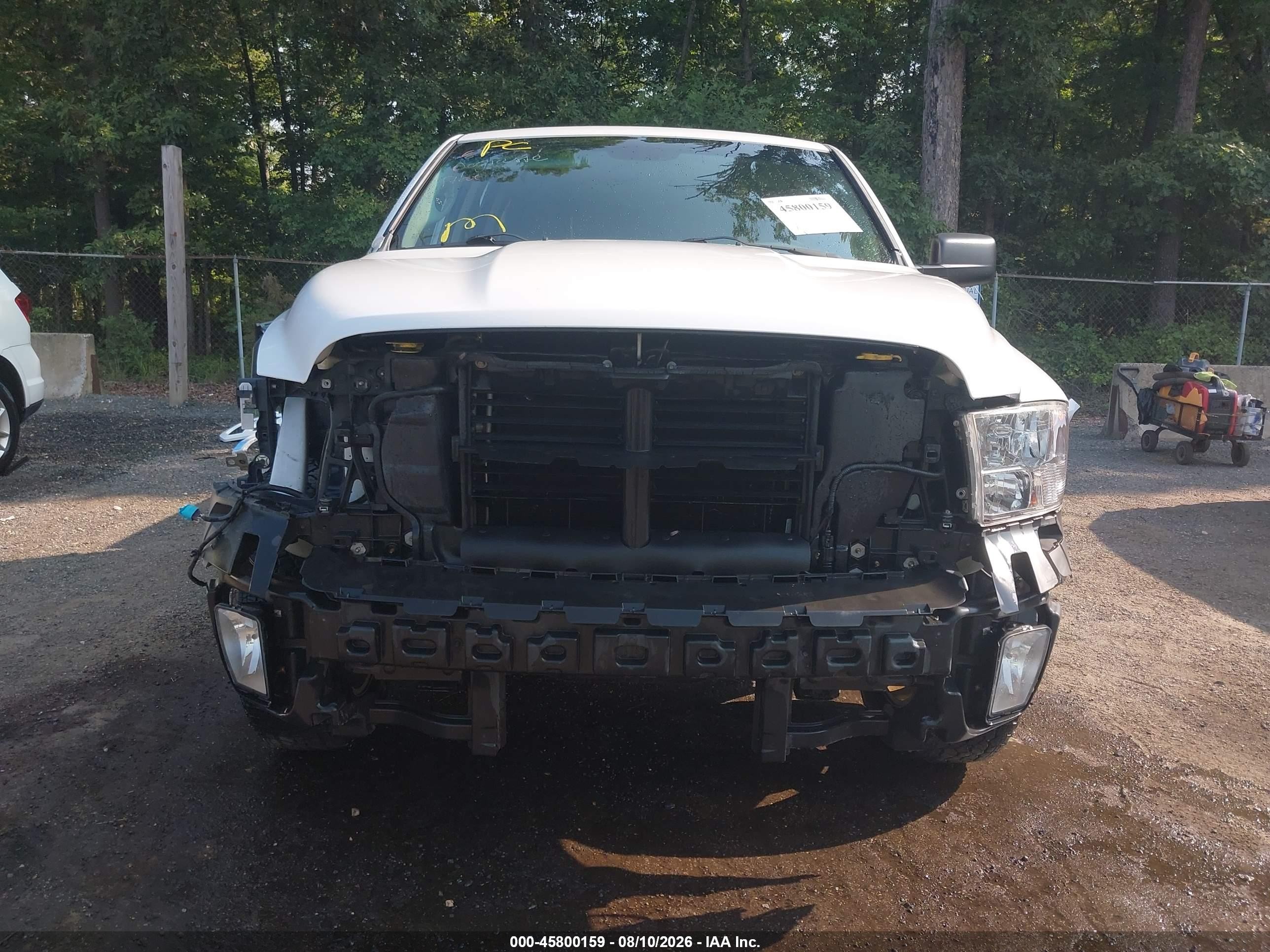 2015 Ram 1500 Express Белый vin: 1C6RR6FG0FS621702