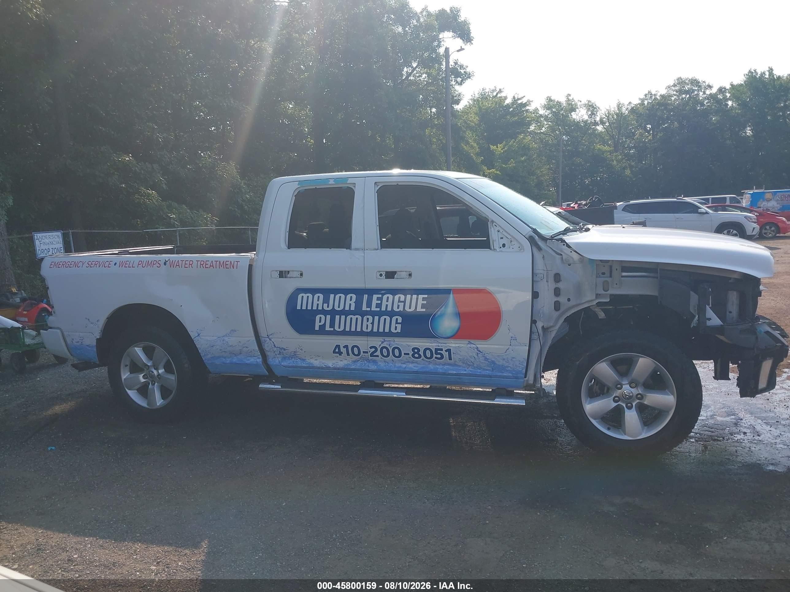 2015 Ram 1500 Express Белый vin: 1C6RR6FG0FS621702