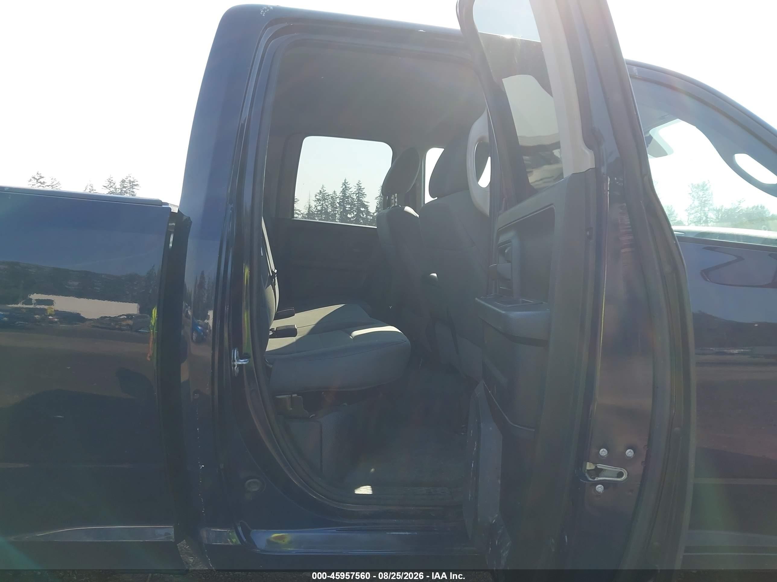 2017 Ram 1500 Tradesman  4x2 6'4 Box Blue vin: 1C6RR6FG2HS833276