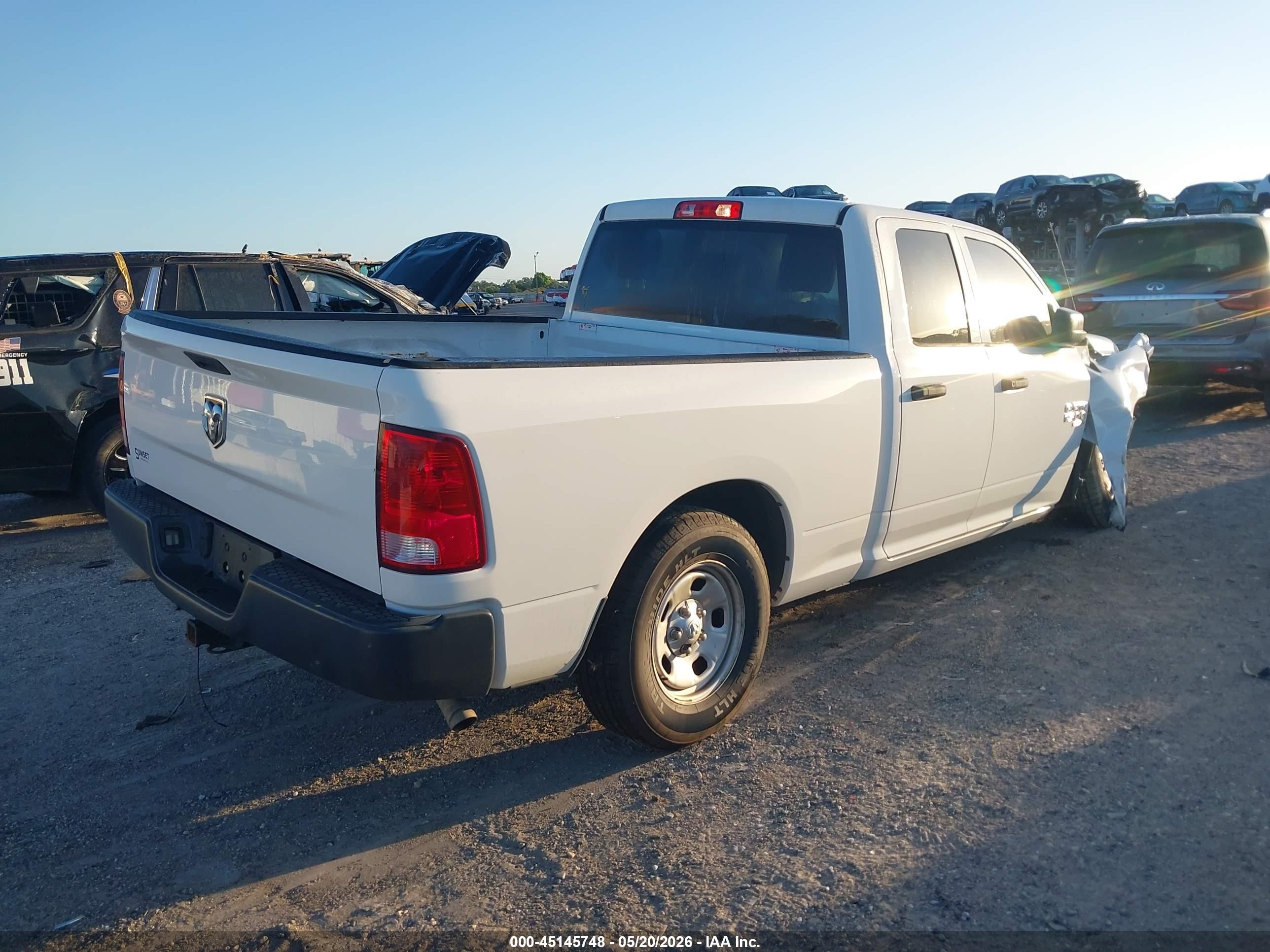 2019 Ram 1500 Classic Tradesman  4x2 6'4 Box White vin: 1C6RR6FG3KS610381